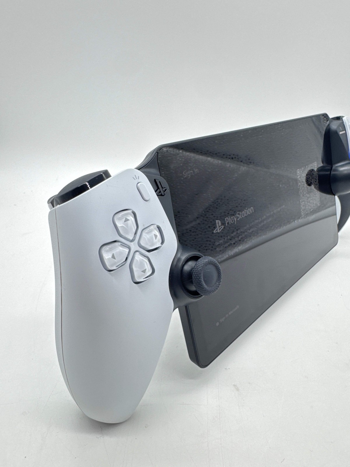 Sony PlayStation Portal (CFI-Y1000) White Handheld Console
