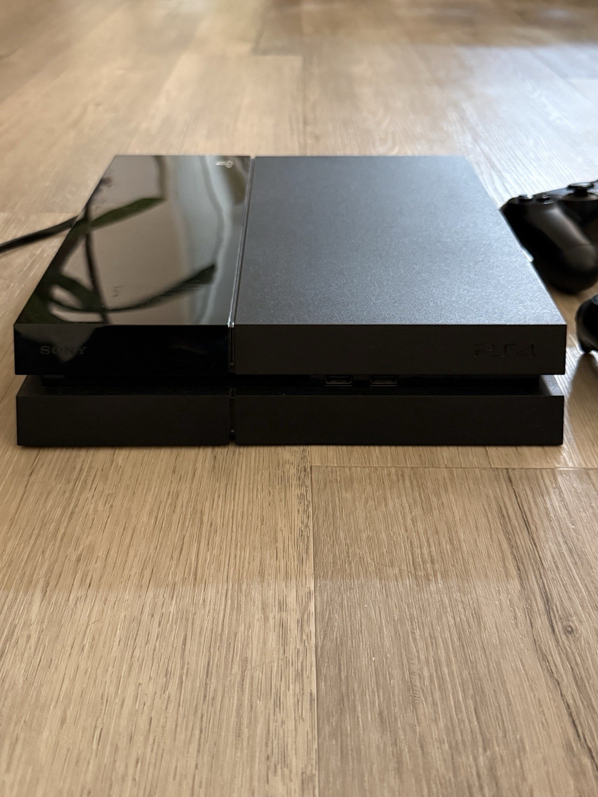 PlayStation 4 Console 500 GB (TESTED) – Includes Controllers, 2 Games, HDMI Cord