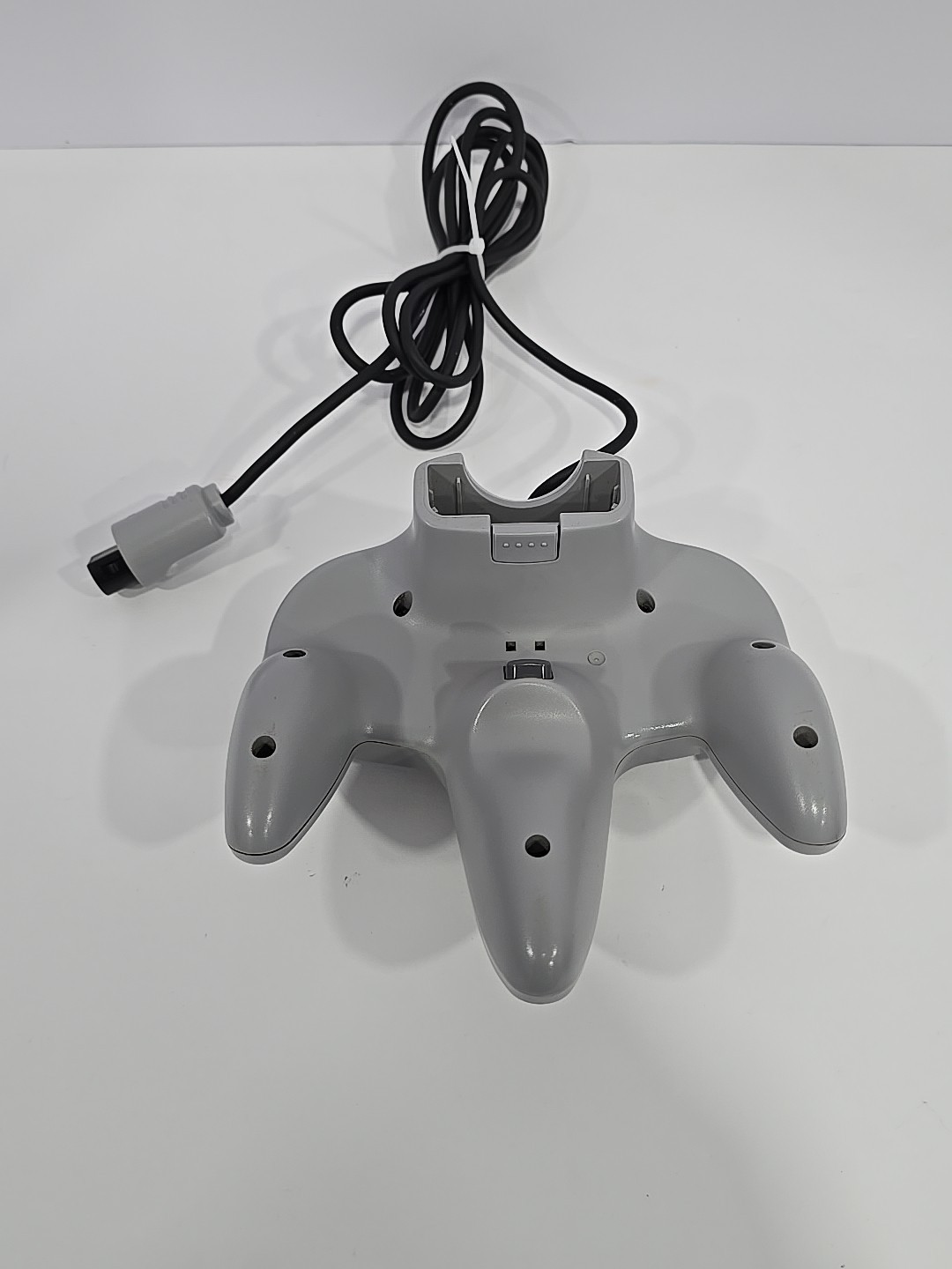 Nintendo 64 Console NUS-001 OEM Jumper PAK + 1 OEM Controller + OEM Cables WORKS