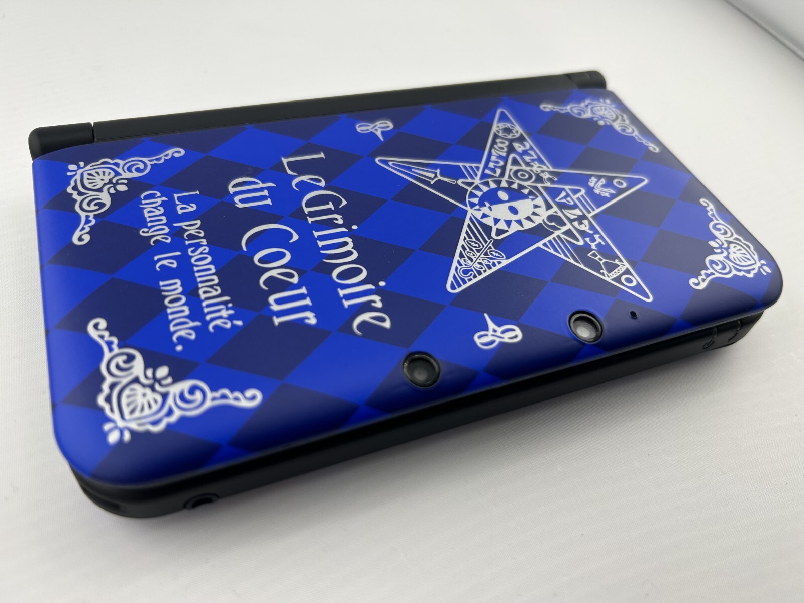 [S-rank] Nintendo 3DS LL Persona Q Edition with Charger/Stylus Region is Japan