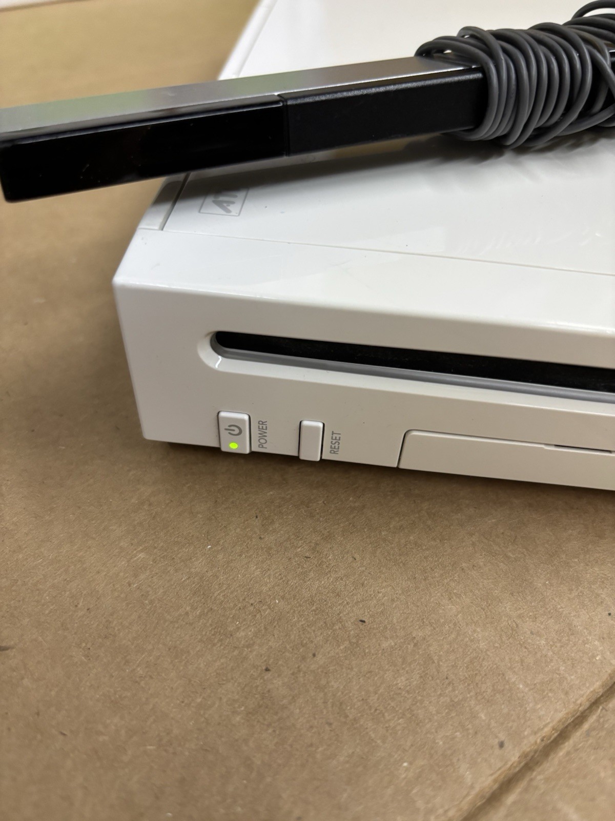 Nintendo Wii RVL-001 512 MB Home Console – White W Cords Controllers & Extras