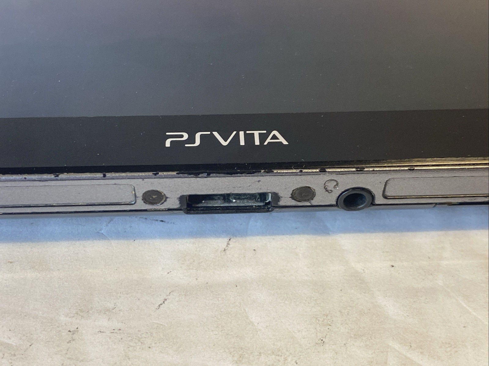 Sony Playstation Vita PS Vita PCH-1001 Handheld Console Only Black Tested
