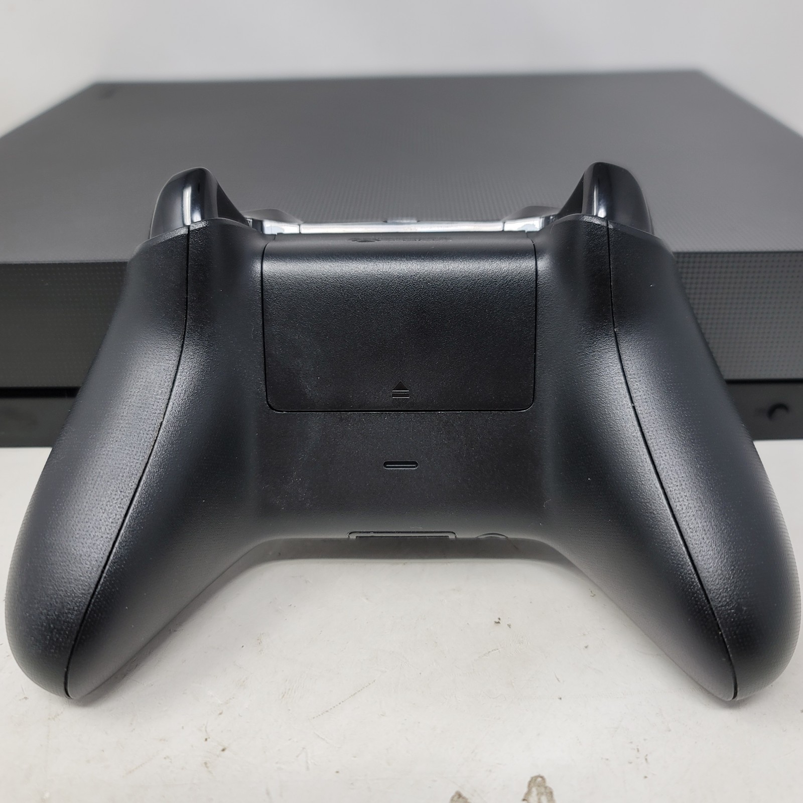 Microsoft Xbox One X Project Scorpio Edition 1TB Console Black Power ON Then OFF