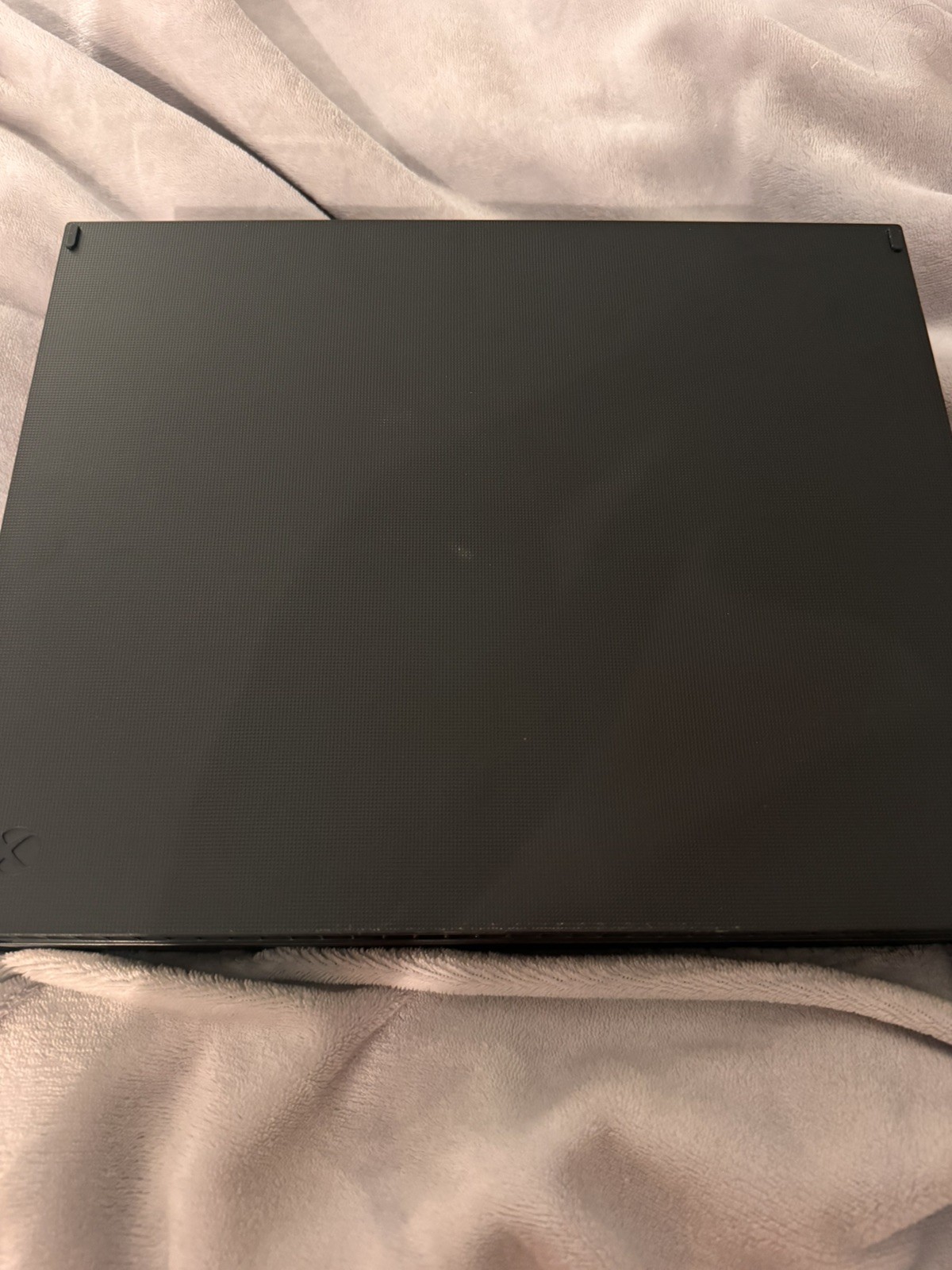 Microsoft Xbox One X 1TB – Project Scorpio Edition