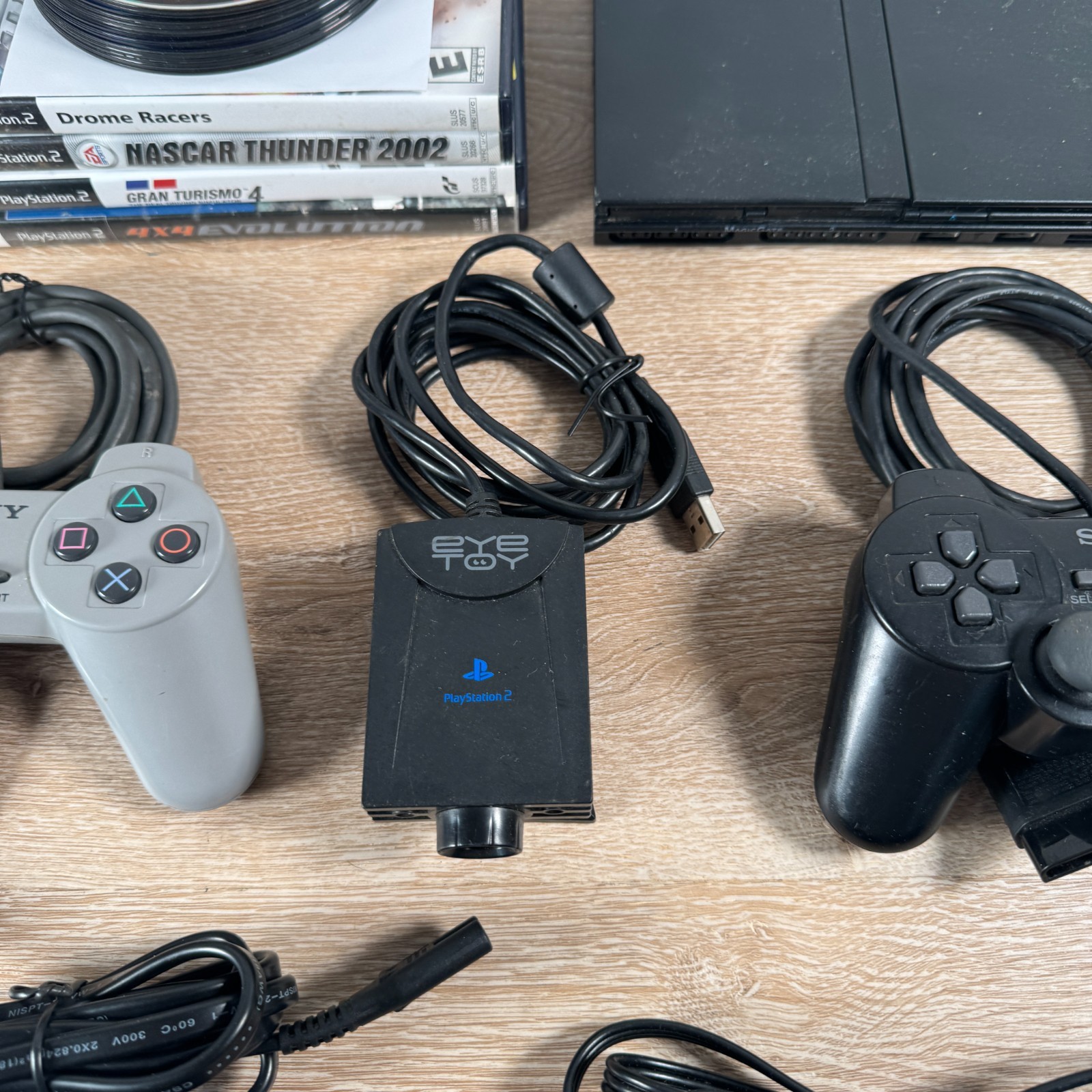 Sony PlayStation 2 PS2 Slim Console Bundle 2 Controllers + 20 Games Memory