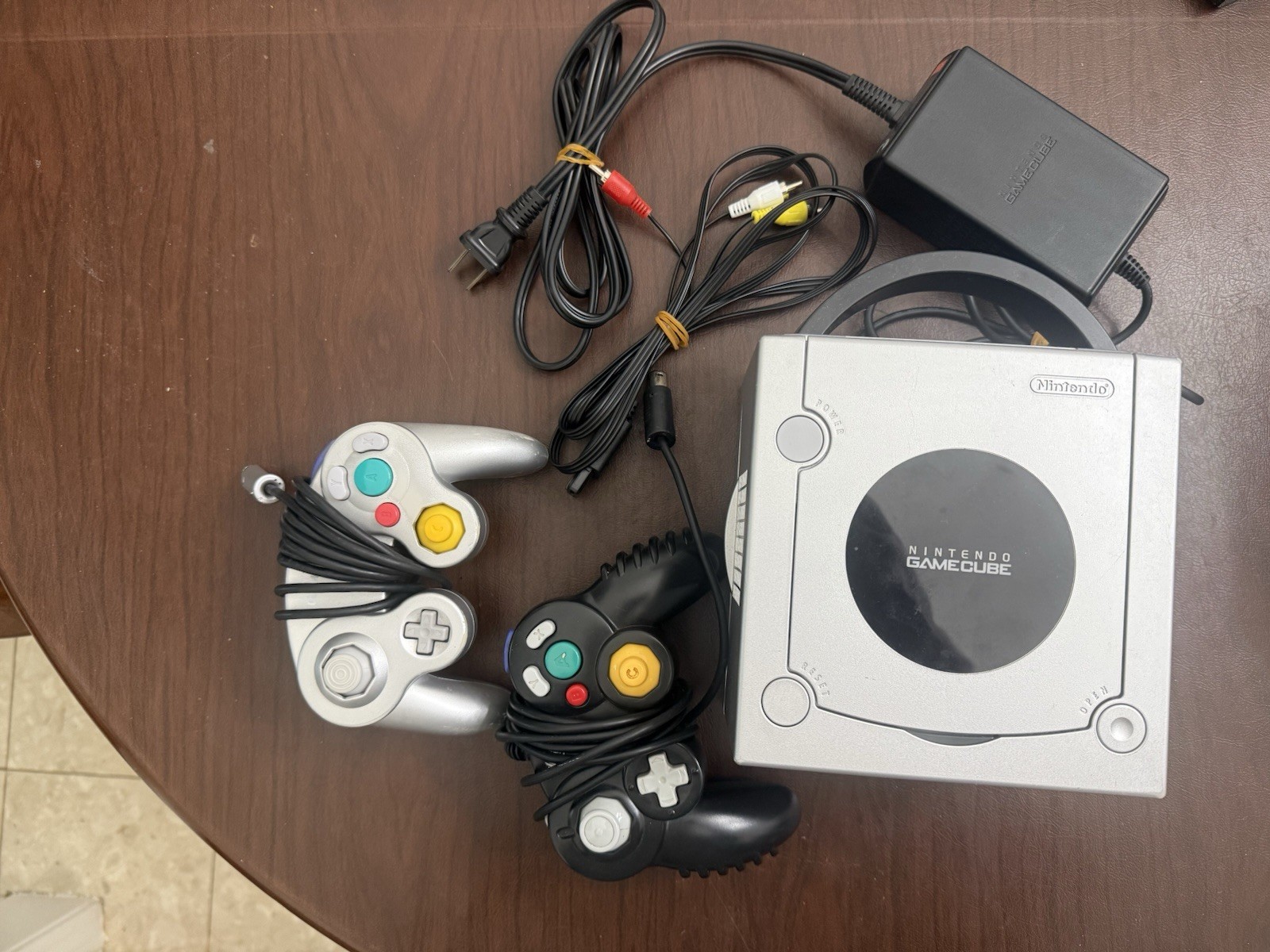 Nintendo GameCube Silver DOL-101 (JPN) USA Region Free With 2 Controllers