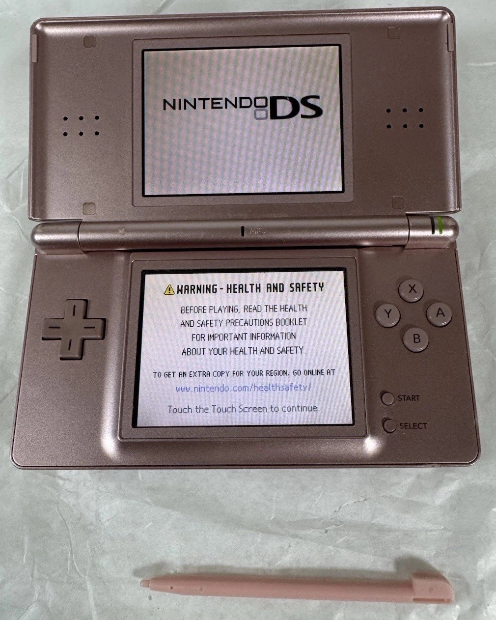 Nintendo DS Lite Metallic Rose Pink Charger GBA Dust Cover Stylus