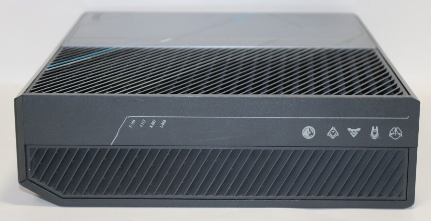 Microsoft XBOX ONE 1540 Limited Edition Halo 5 Guardians 1TB Console, Controller