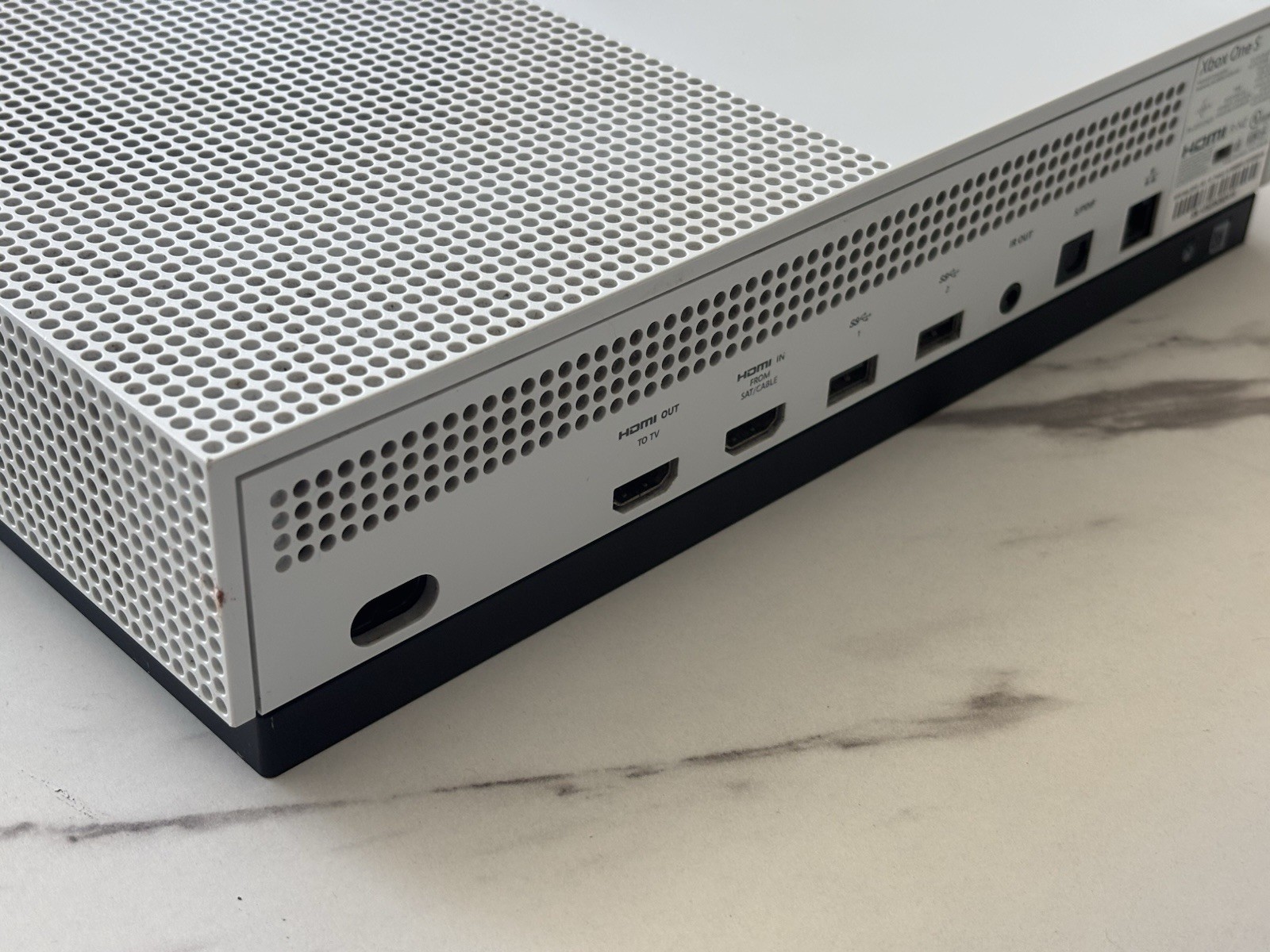 Microsoft Xbox One S 1TB White Model 1681 w/2 Games Tested Works