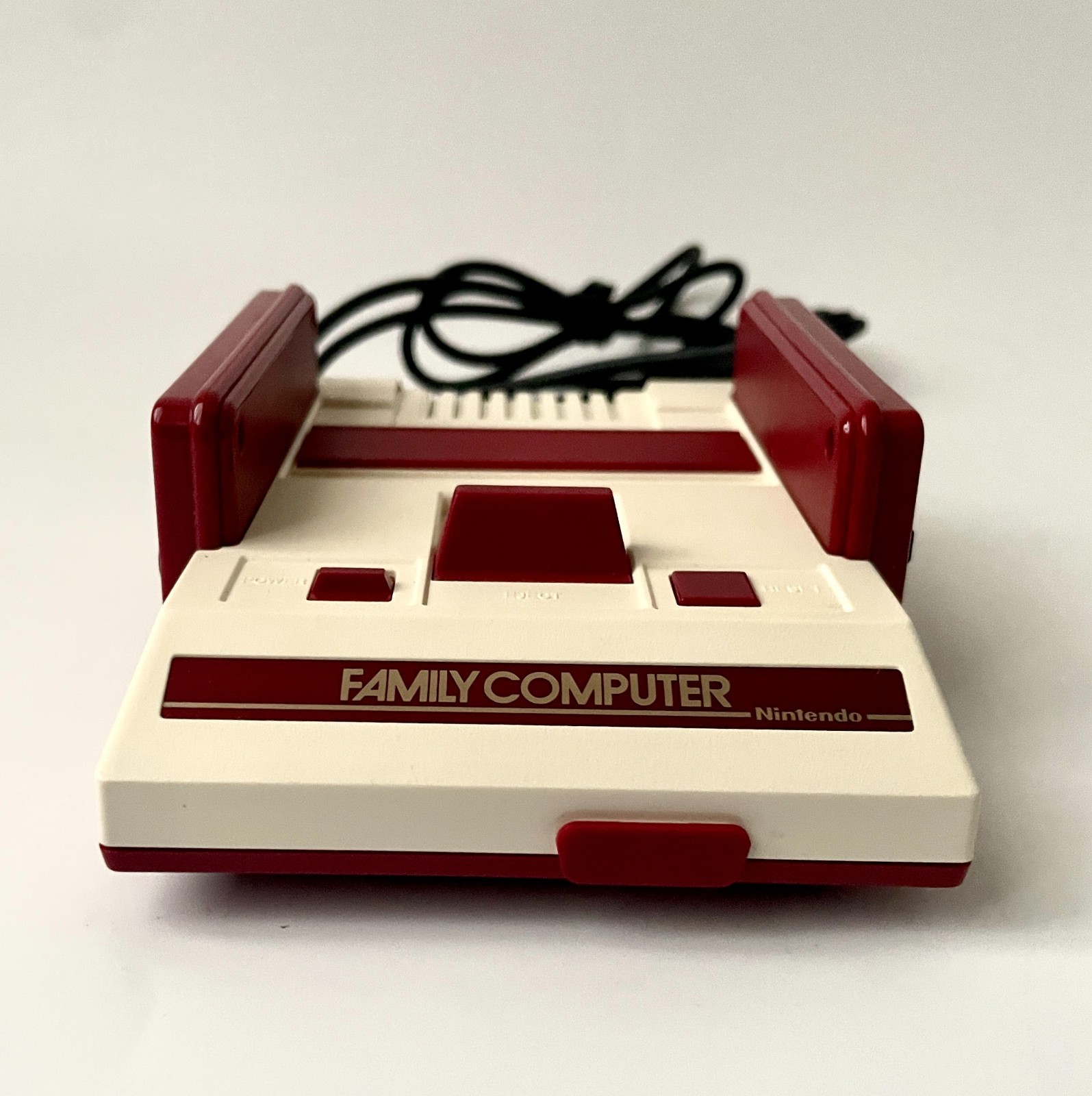 Nintendo Famicom Mini Classic Edition Console Japanese Ver. CIB Boxed Tested