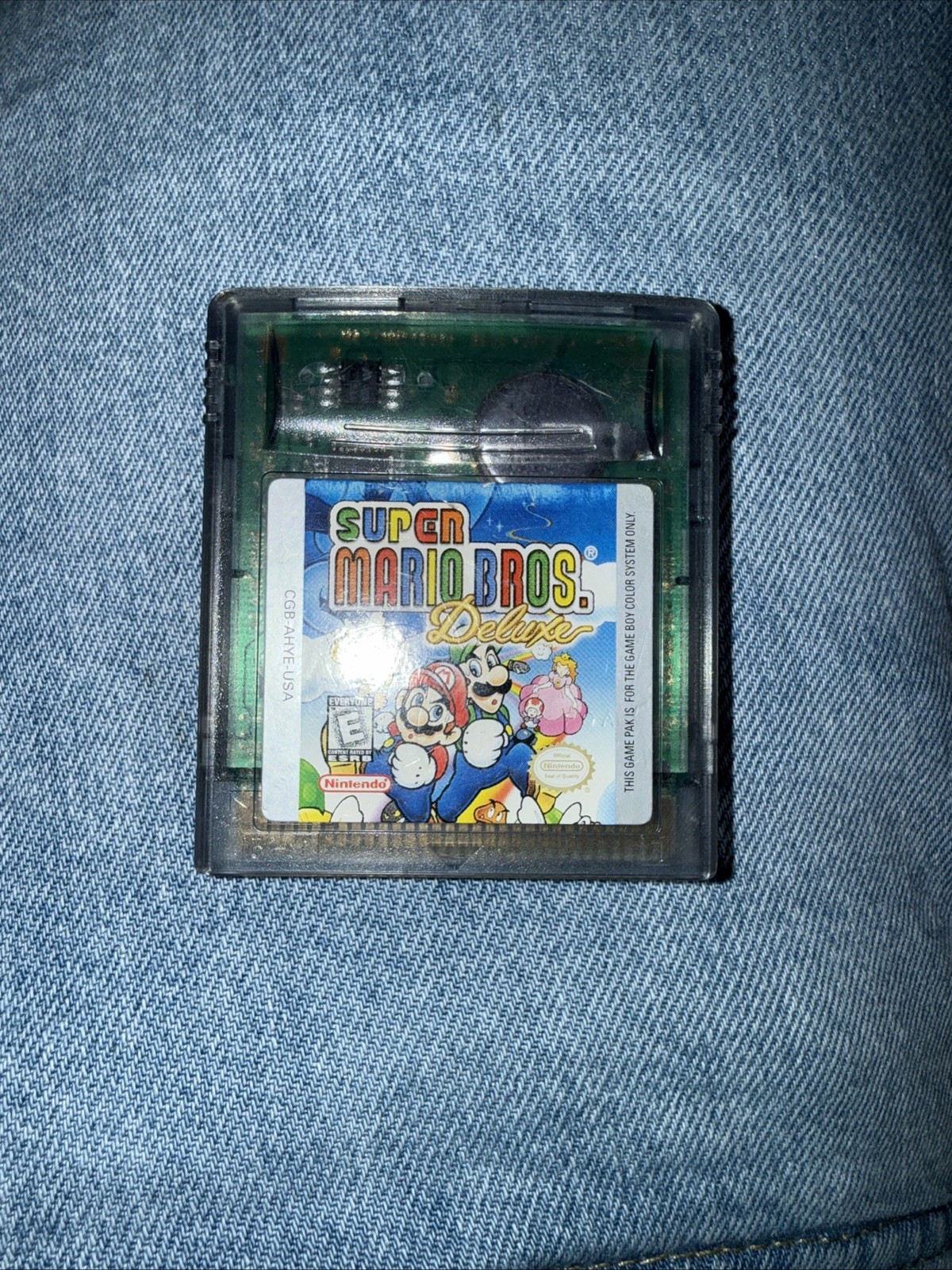 Nintendo Game Boy Color Clear + 3 Game Lot Super Mario Land 2 Bros Deluxe Bugs