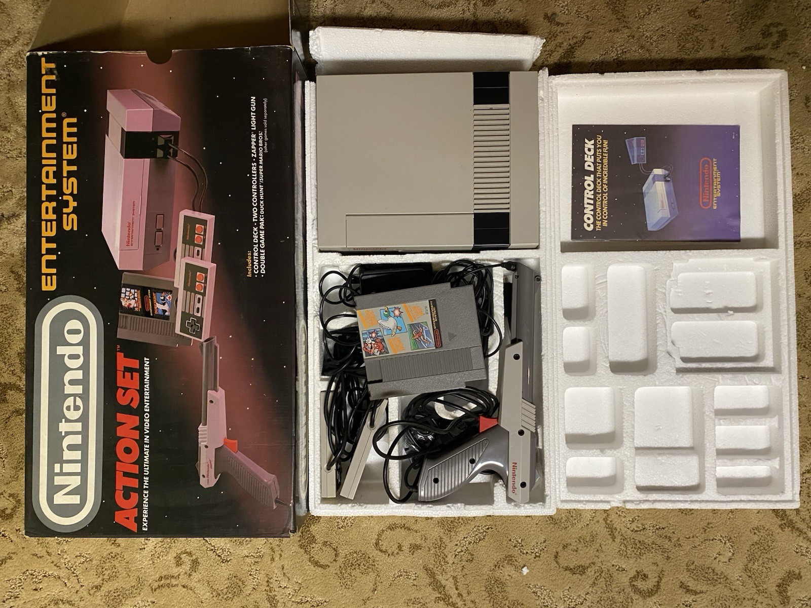 1988 NES Action Set in box system super mario nintendo With Video Game