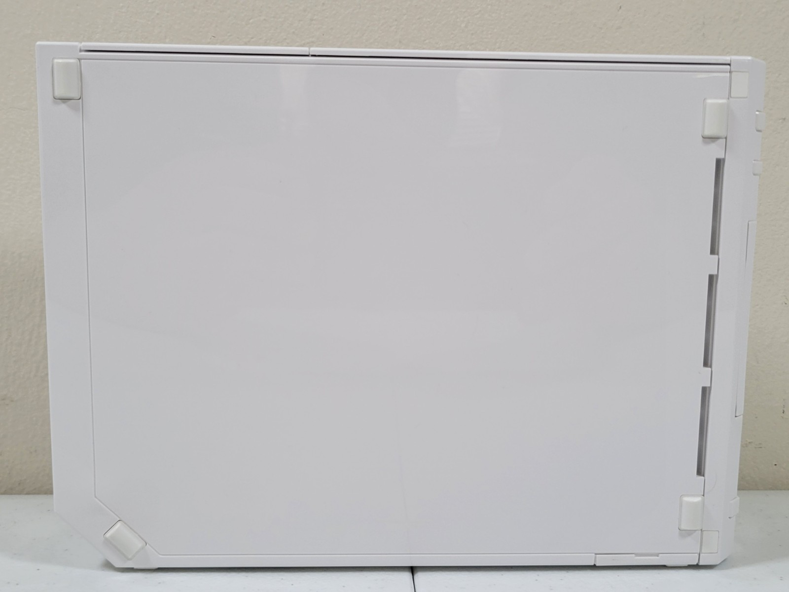 White Nintendo Wii Console RVL-001 – Complete In-box – Matching serial #’s