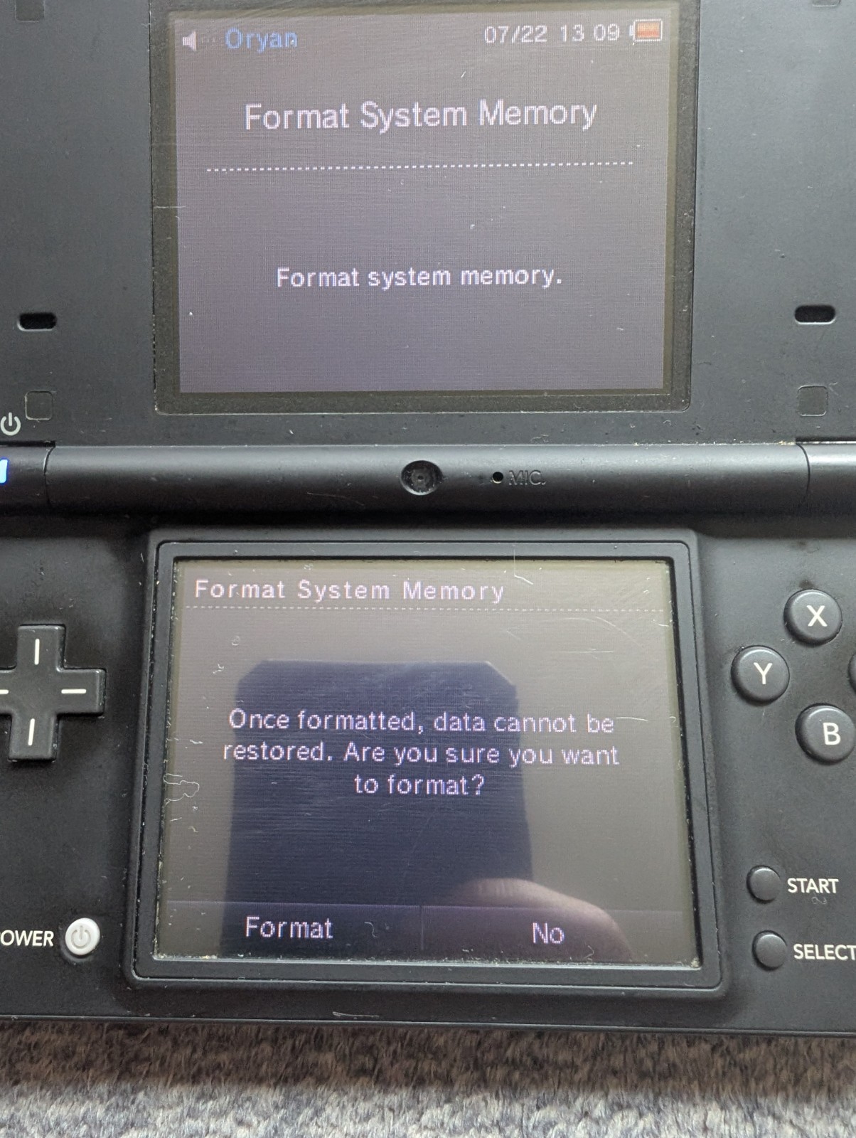 Nintendo DSi Handheld Console OEM Charger TWL-001 Black W/ 6 Games Tested Read!