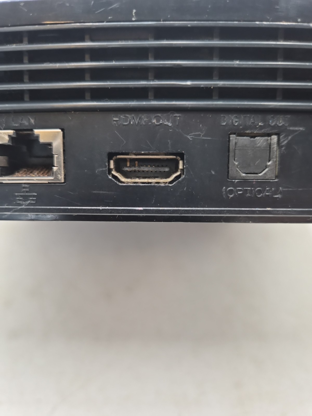 Sony PlayStation 3 PS3 Slim 120GB Charcoal Black Console CECH-2001A Not Working