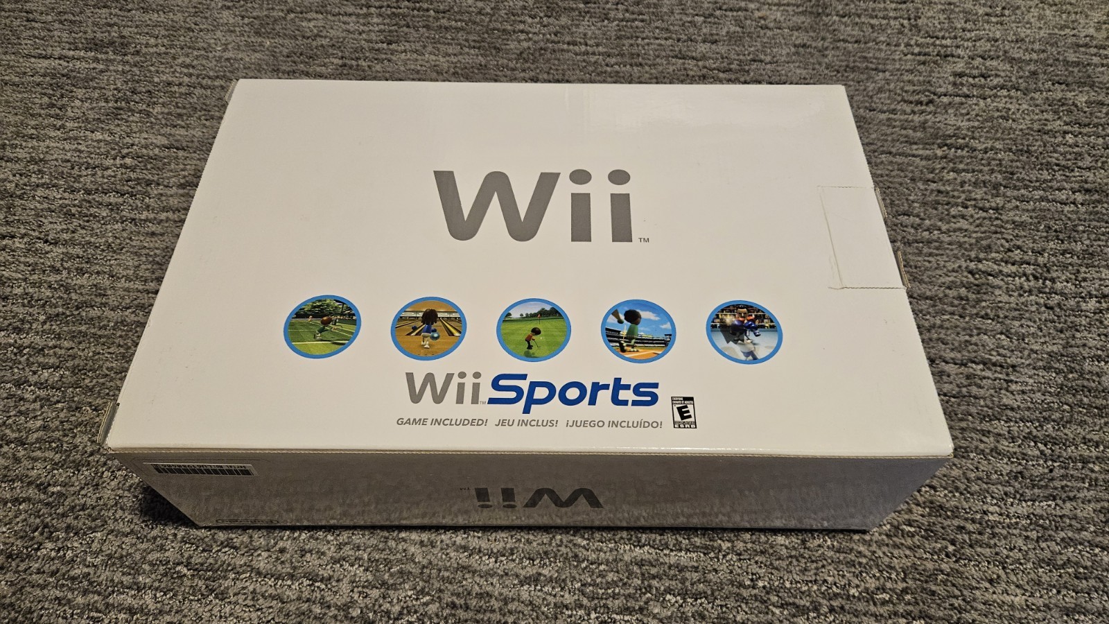 Nintendo Wii Console White Wii Sports Bundle RVL-001 NTSC-U/C (US/Canada)