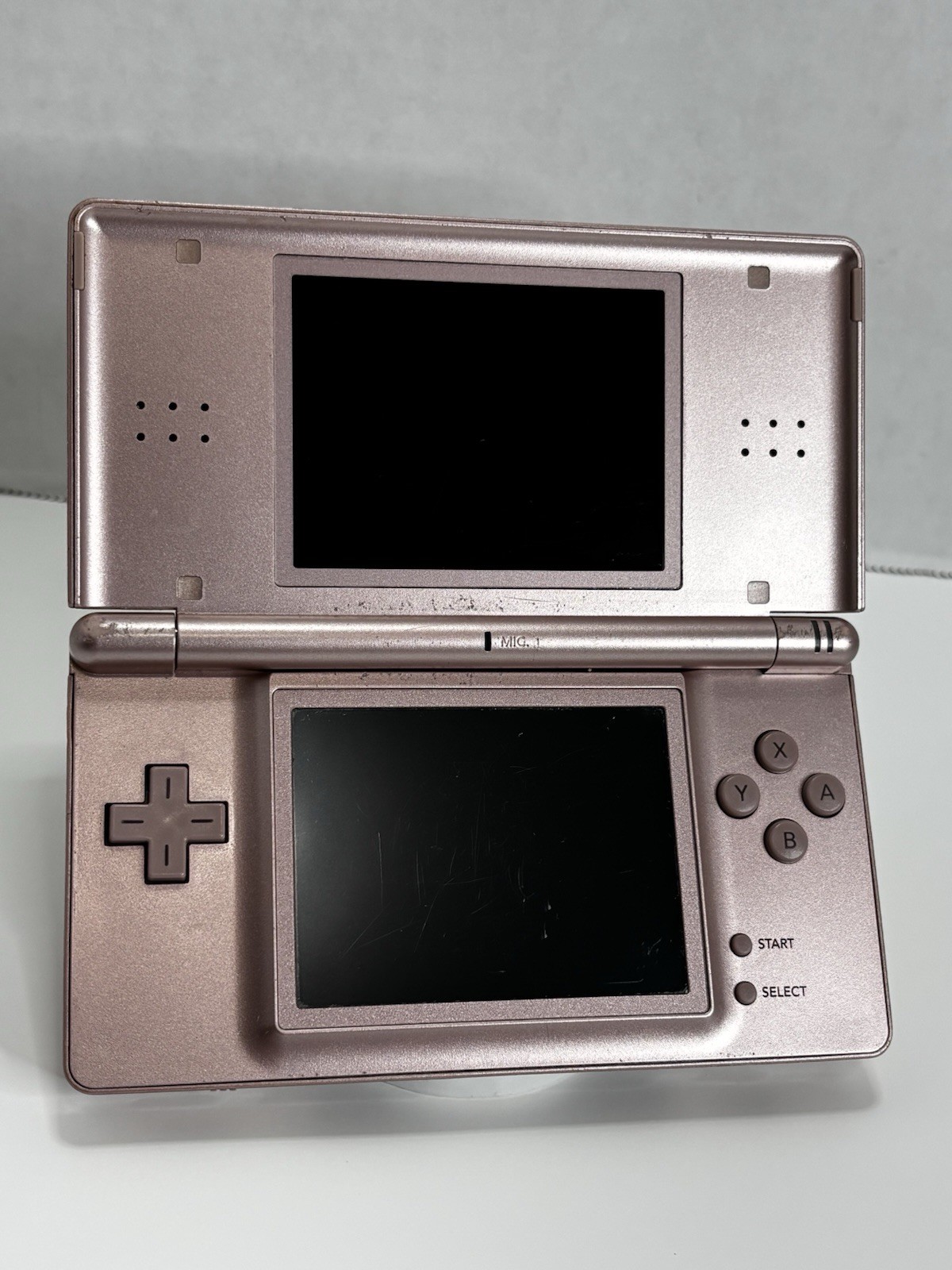 Nintendo DS Lite USG-001 Pink Handheld Console Bundle w/ 7 Games Charger Tested