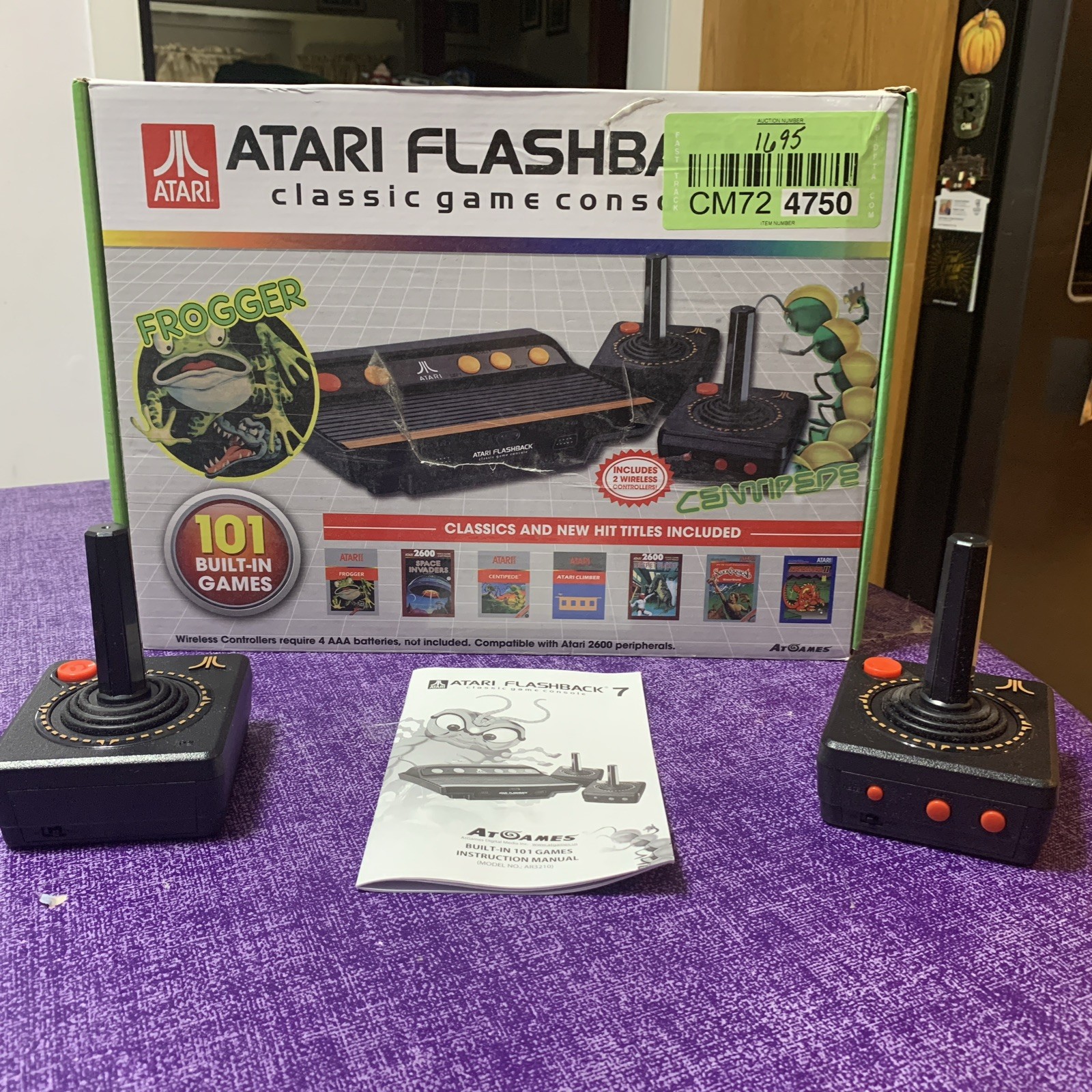 Atari Flashback 7 Classic Game Console 101 Built-in Games Wireless Controllers