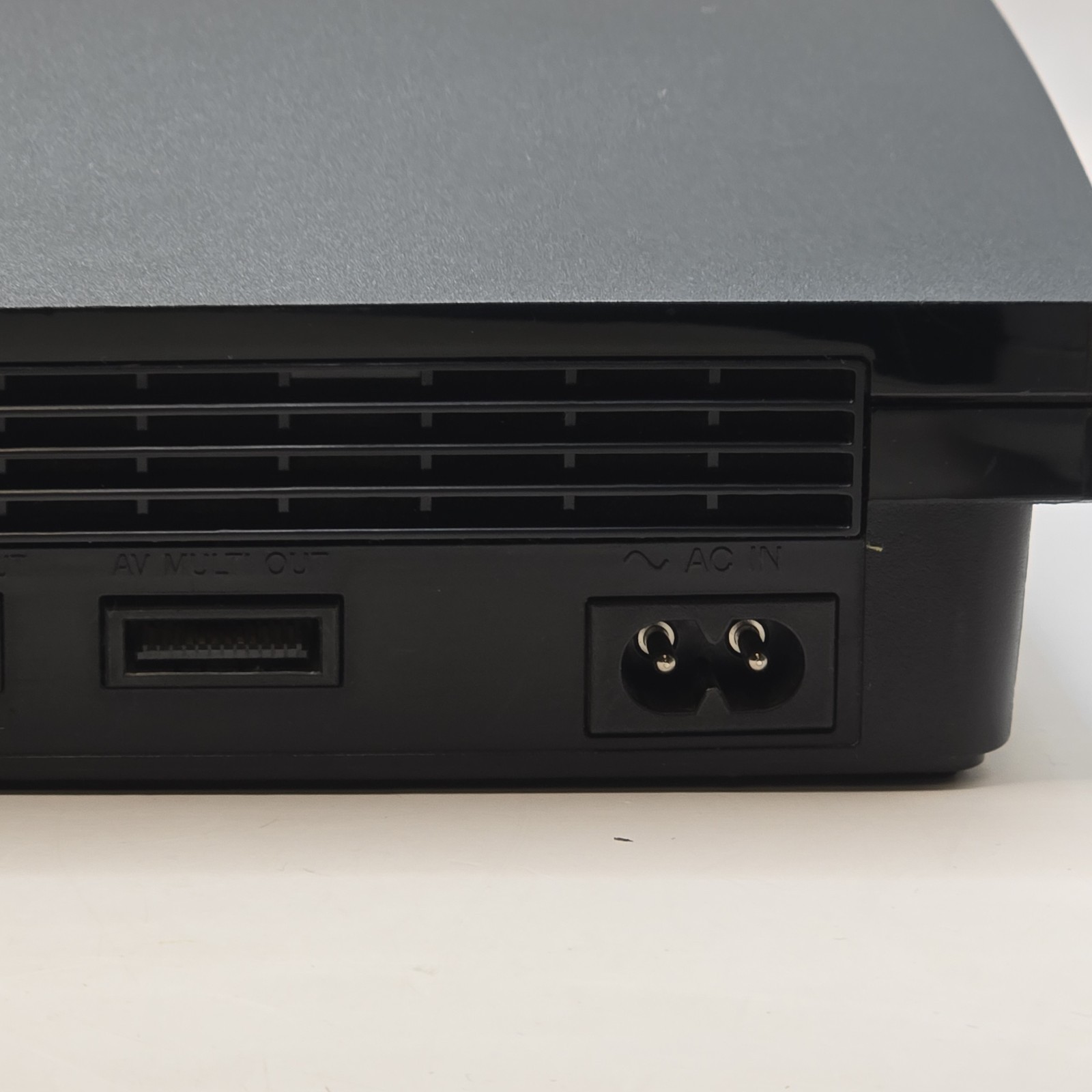 Sony PlayStation 3 PS3 Slim Console With Controller & Cords Tested & Working!