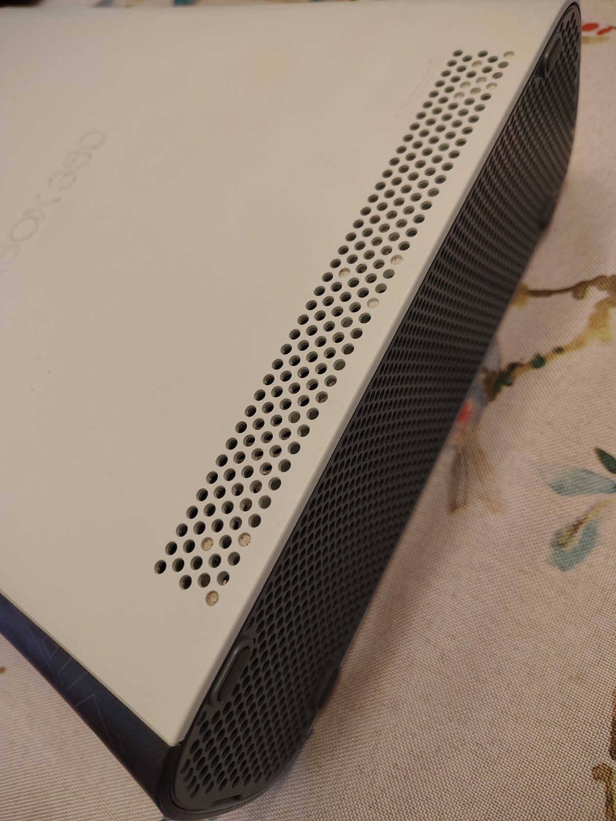 Microsoft Xbox 360 Console Halo-Themed Faceplate White Blue USB-A