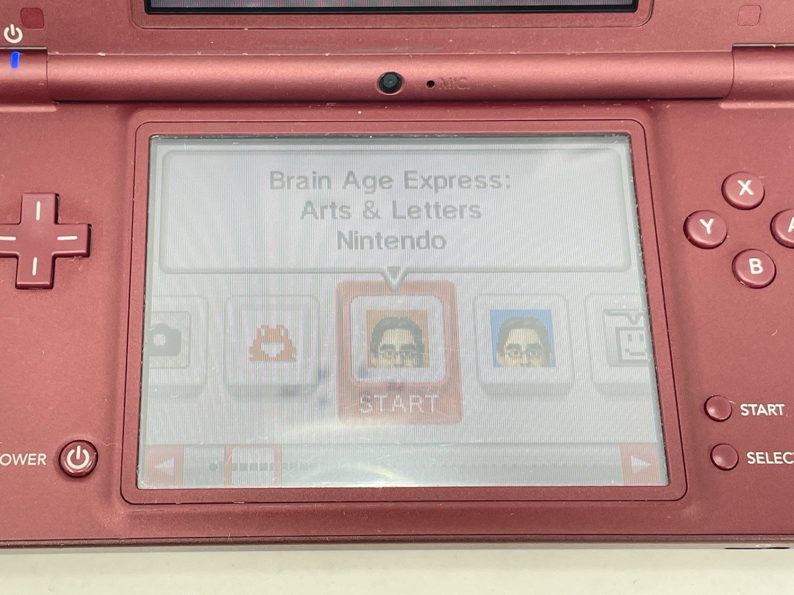 Nintendo DSi XL Handheld Game Console UTL-001 Burgundy W/ Charger Only Works