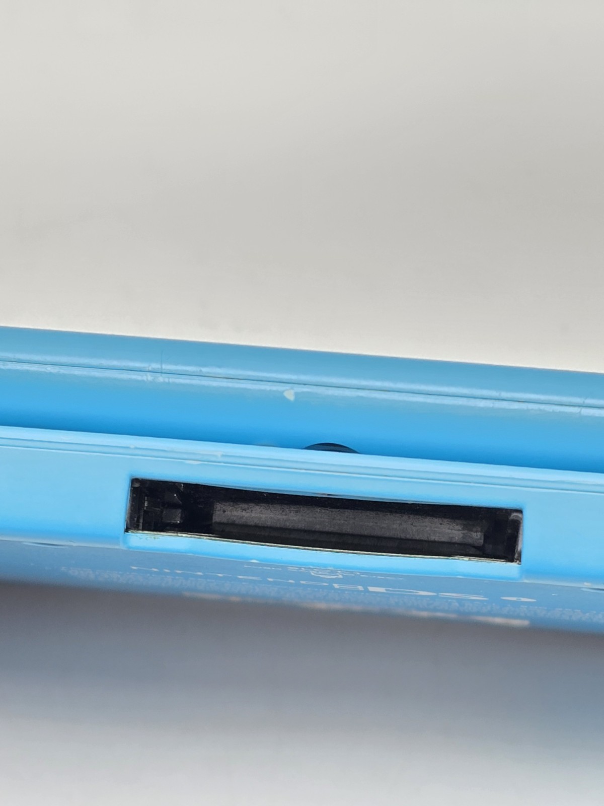 Nintendo DSi DSi Handheld Game Console TWL-001 Aqua Blue