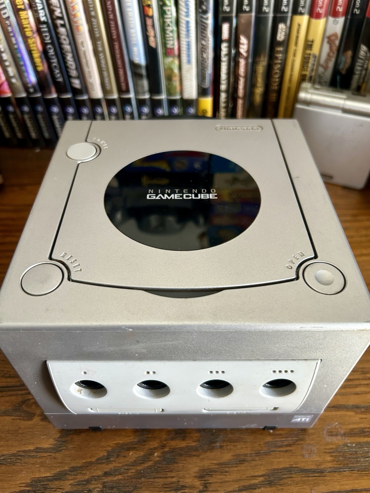 Nintendo GameCube DOL-101 Platinum With Matching Controller & Memory Card