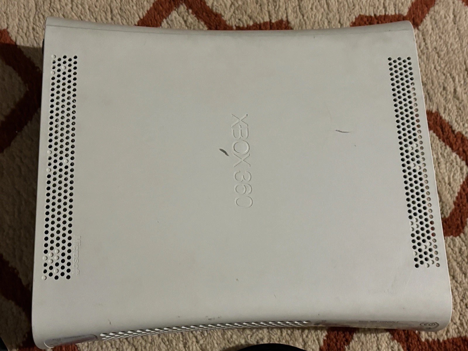 Microsoft Xbox 360 White Console RROD With Audio Video & AC Adapter Parts Only