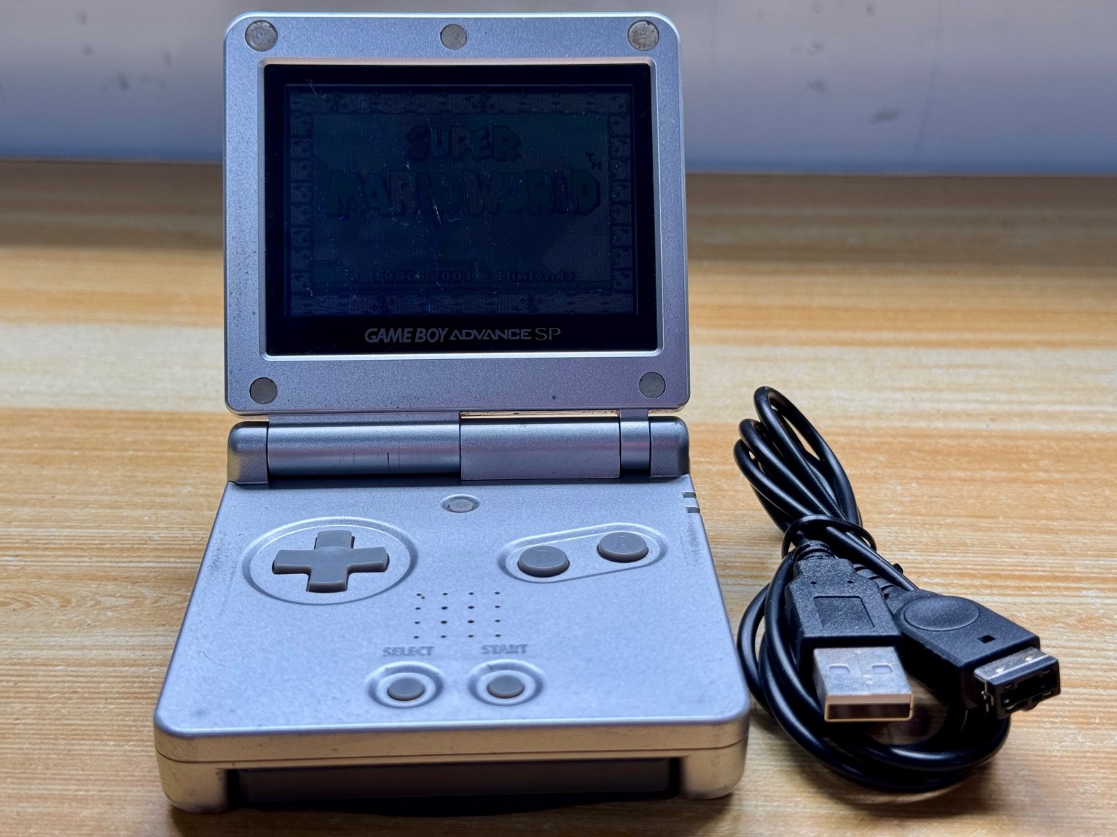 Nintendo Gameboy Advance SP AGS001 Metal Silver Handheld w/ USB Cable & Battery
