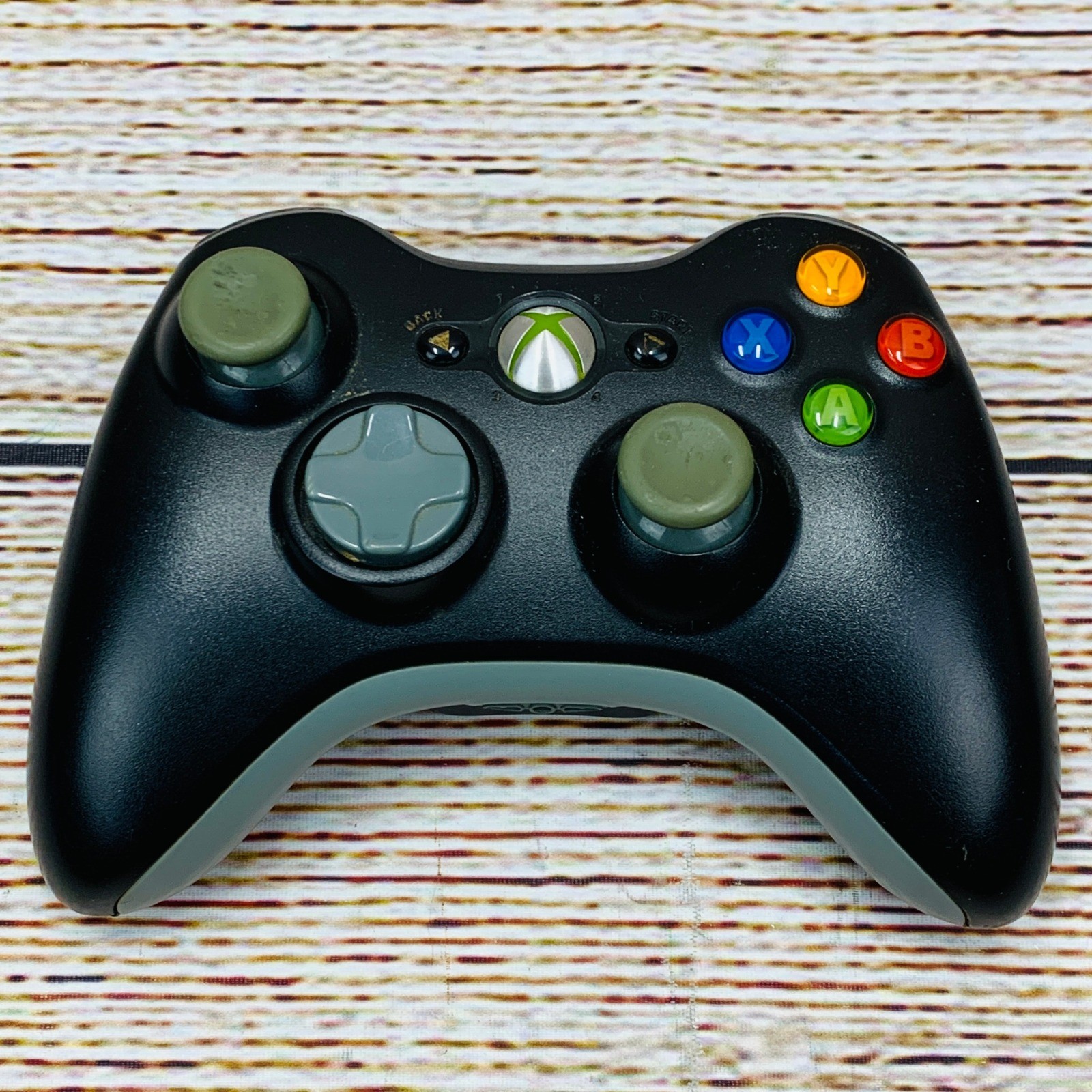 Xbox 360 4GB Console with Wireless Adaptor and Adventures Game – Tested