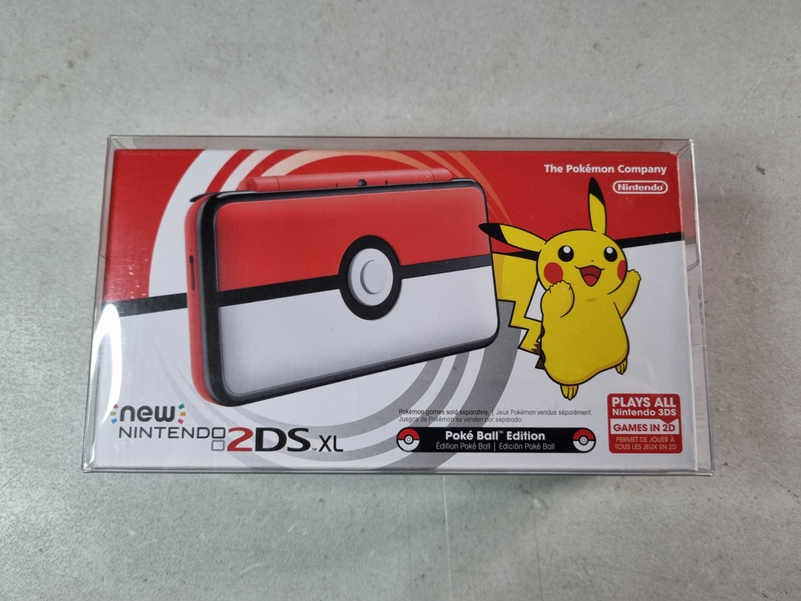 Brand New Nintendo 2DS XL Pokémon Poké Ball Edition