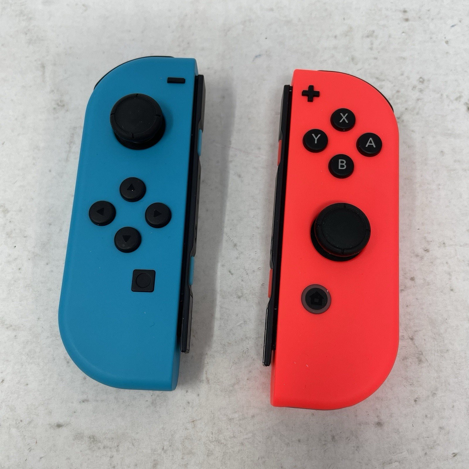Nintendo Switch 1st Gen 32GB Console Neon Red And Neon Blue