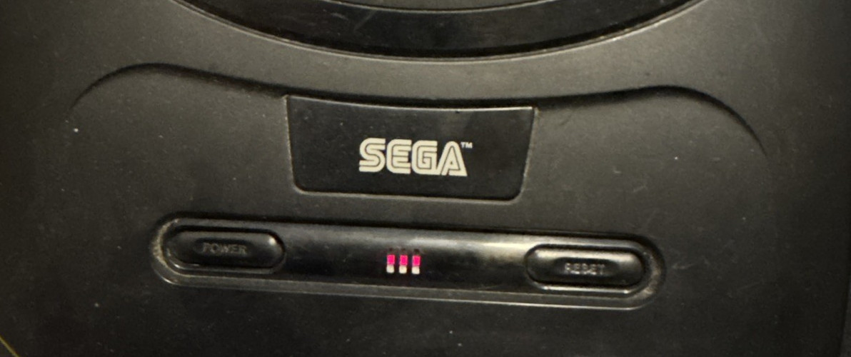 Sega Genesis Model 2 VA 1 MK-1631 (Console Only) – Tesed Working