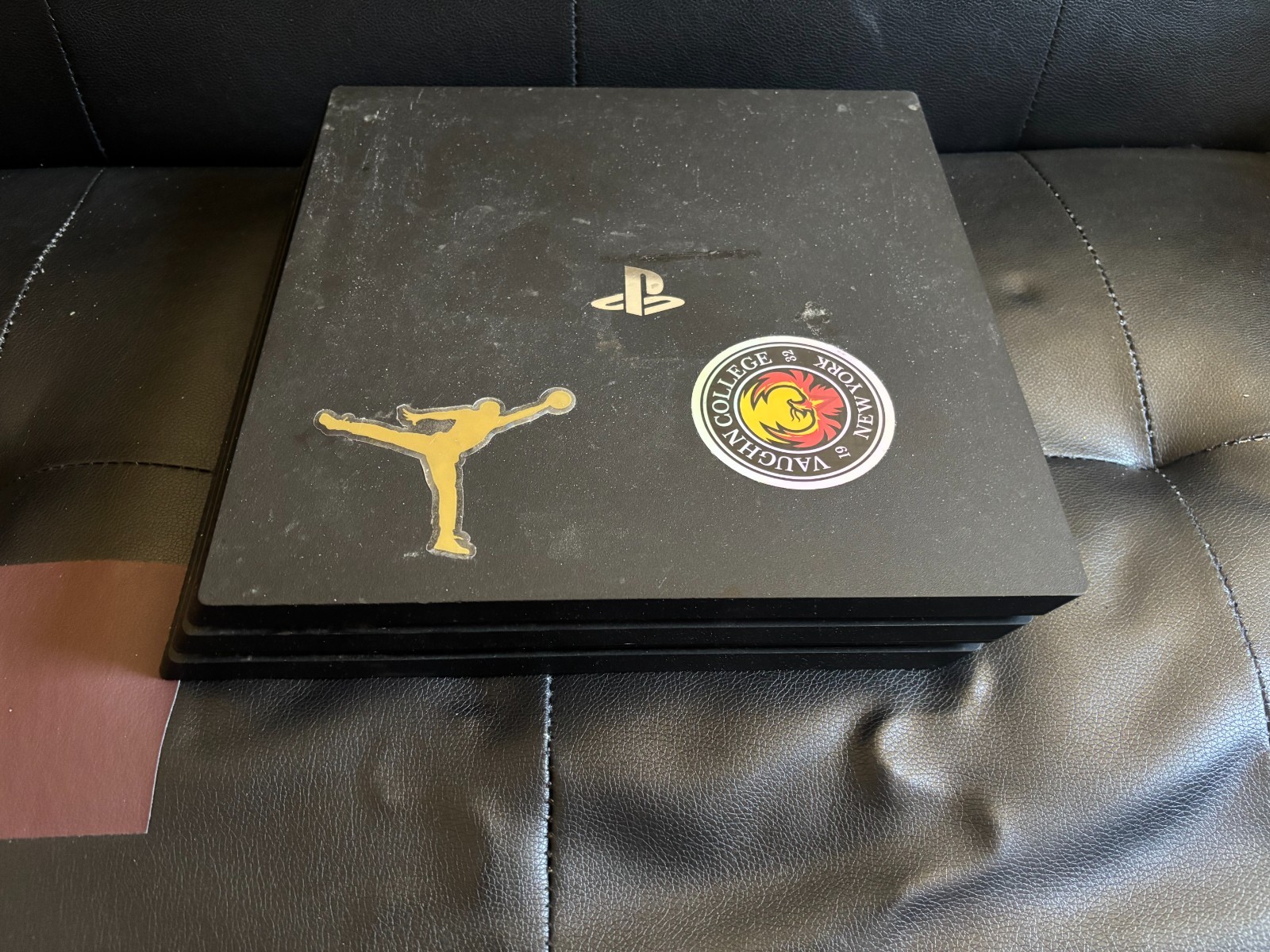 Ps4 Console 861.4 GB With Power Cord HDMI & 3 Games