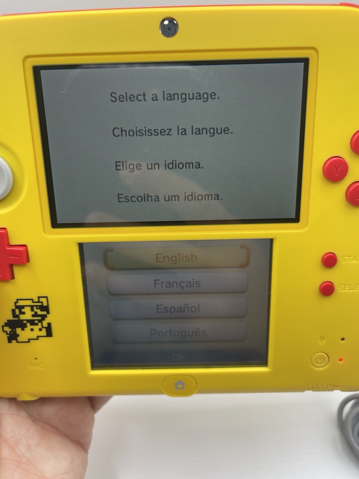 Nintendo 2DS Super Mario Maker Edition Yellow Handheld (FTR-001) & Charger
