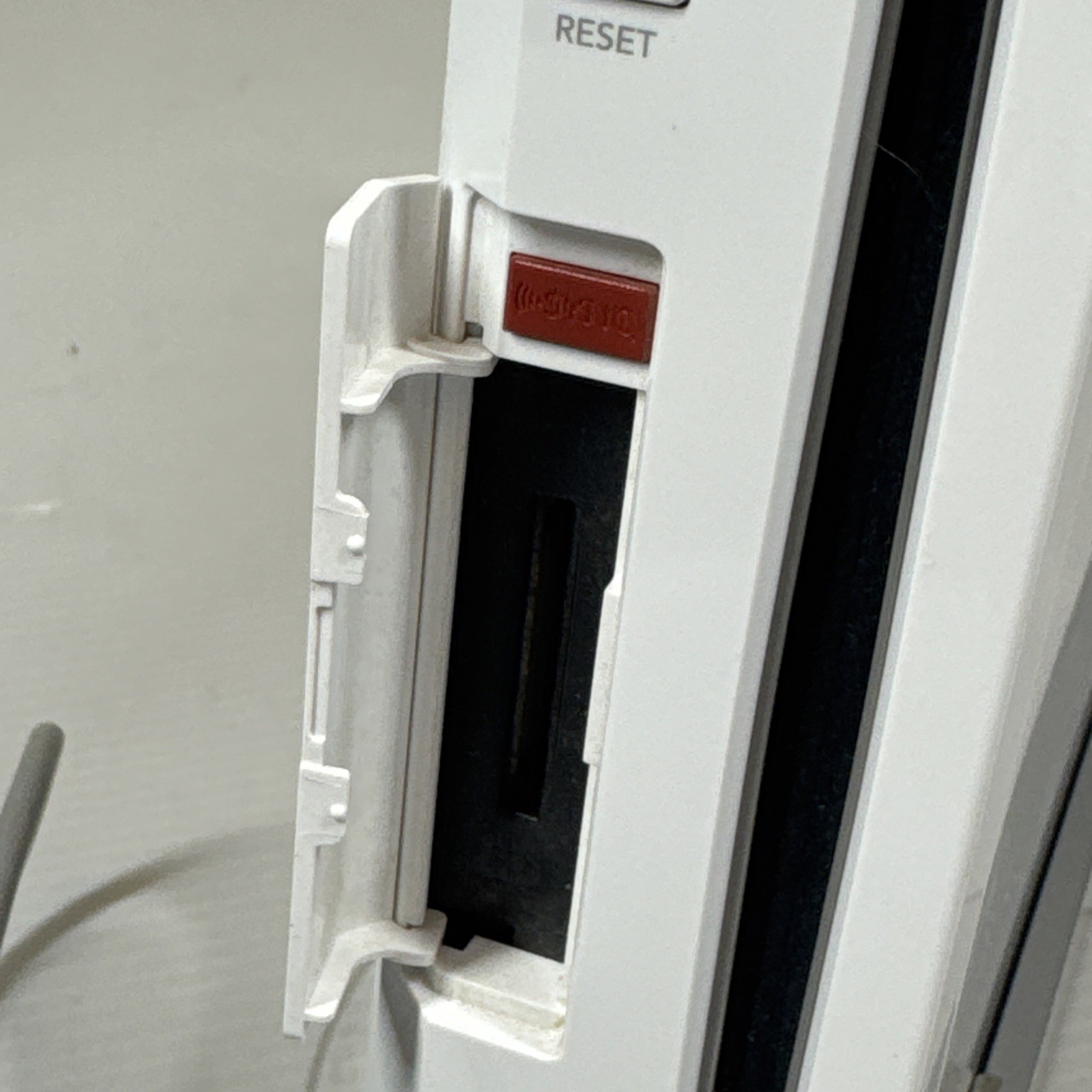 Nintendo Wii RVL-001 White Console & Power Brick ONLY Tested/Working!!!