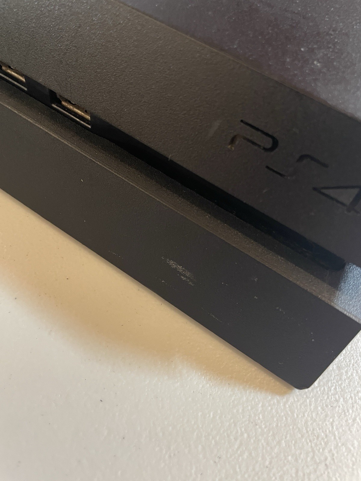 Sony PlayStation 4 Console – 500 GB (CUH-1215A)