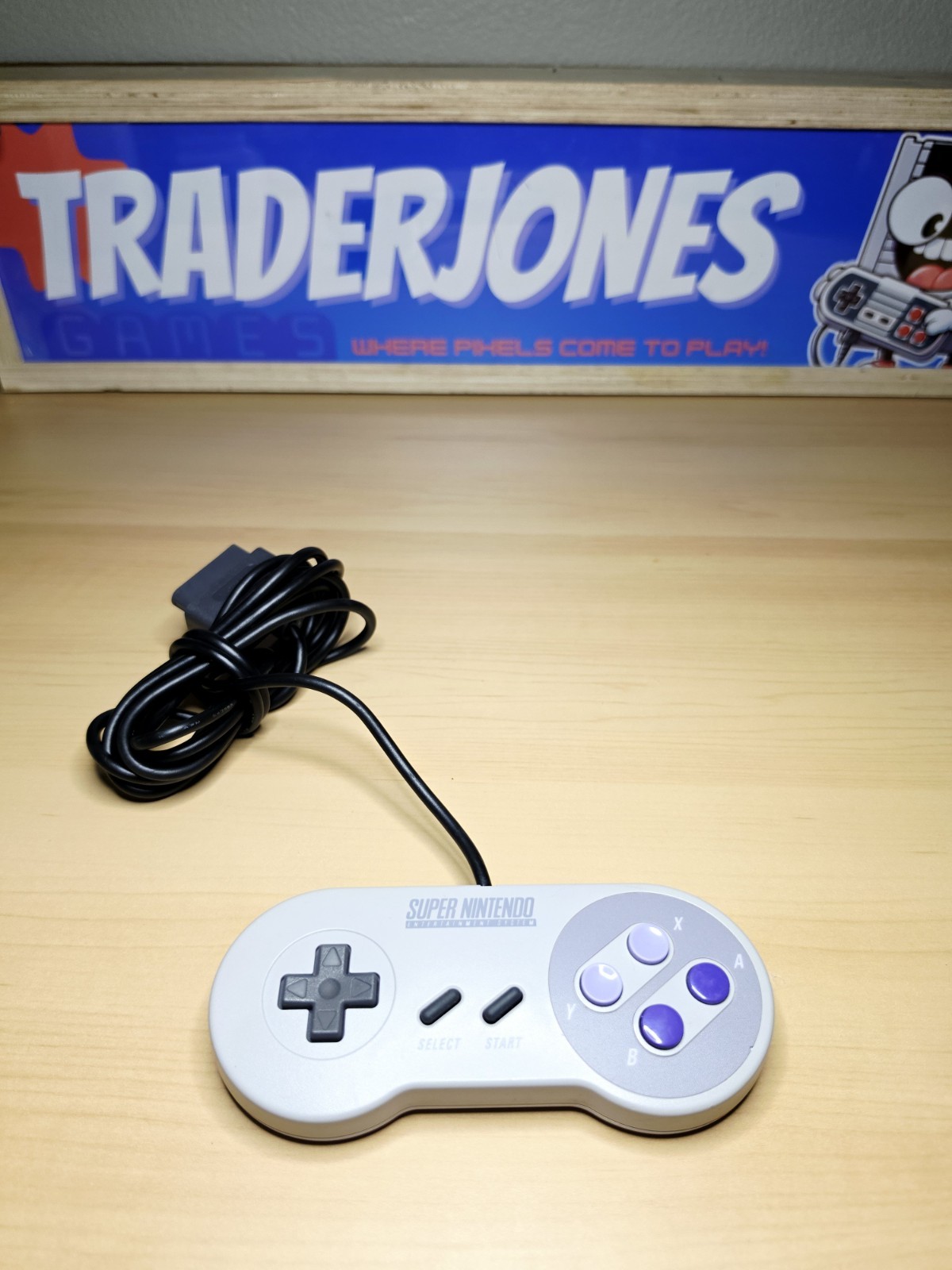 Super Nintendo SNES Console – Tested / Working – Cords + Controller
