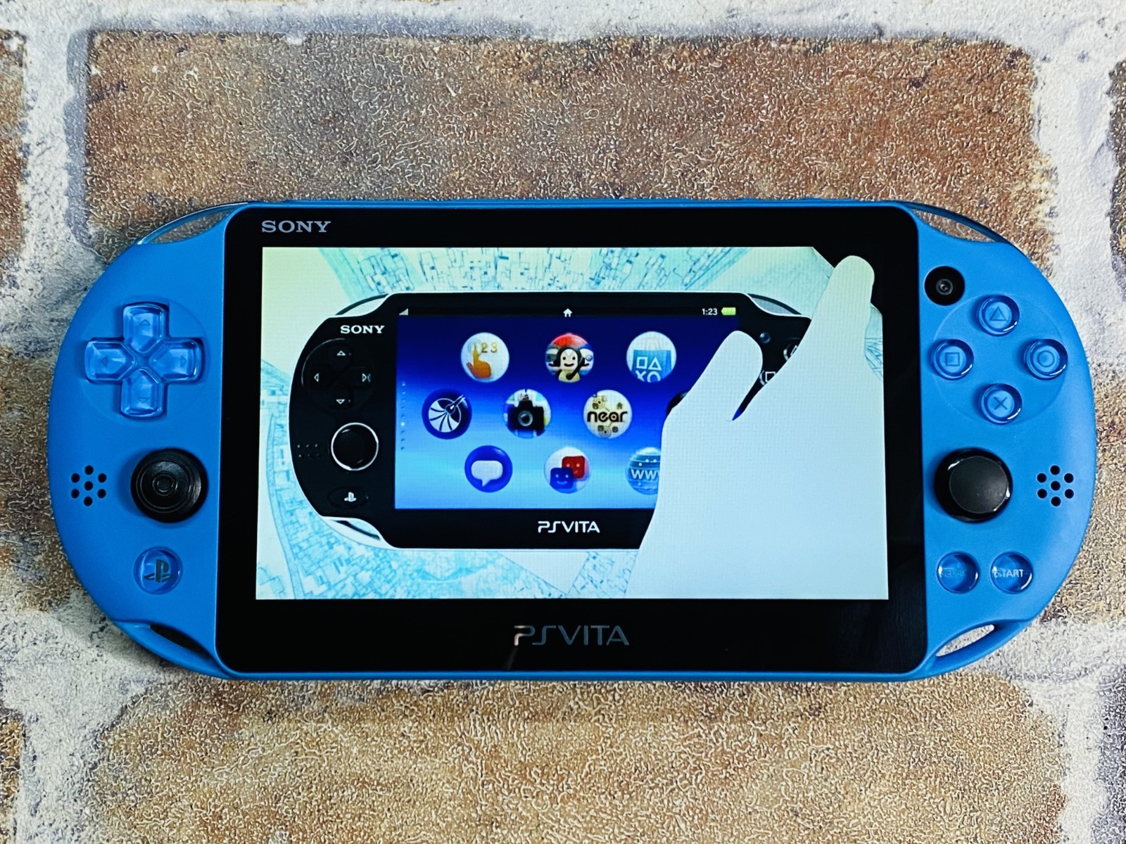 PS Vita PCH-2000 ZA23 Aqua Blue SONY PlayStation Japan 8GB Charger No.2