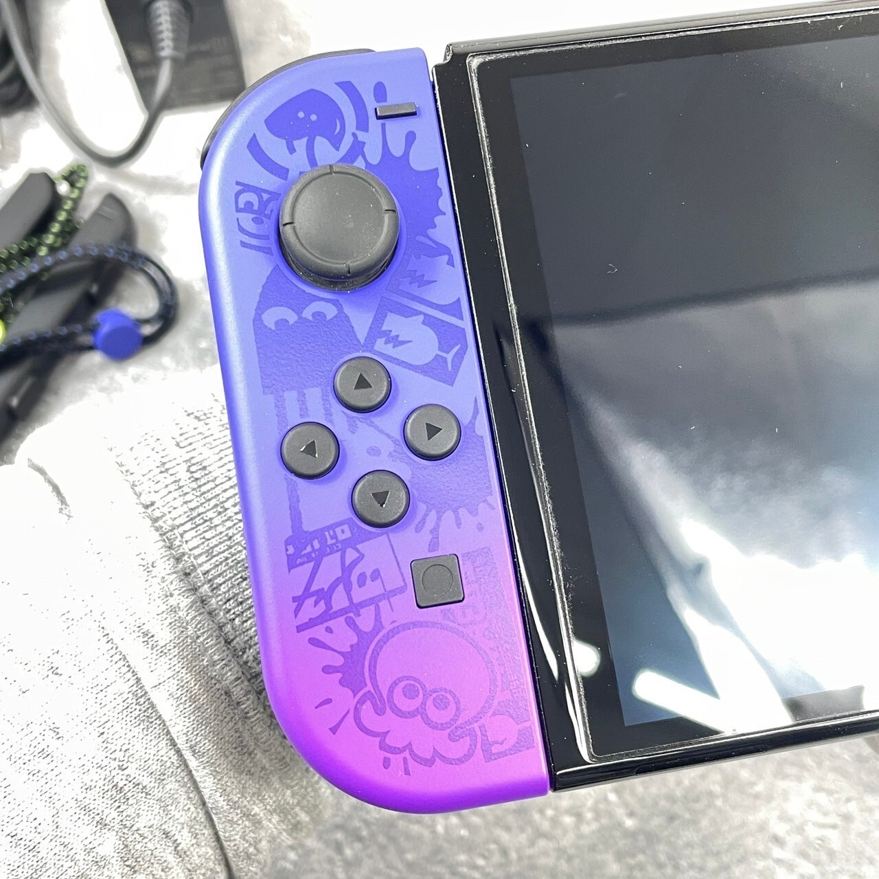 Nintendo Switch 64 GB OLED Console Splatoon 3 Edition Box Used Excellent