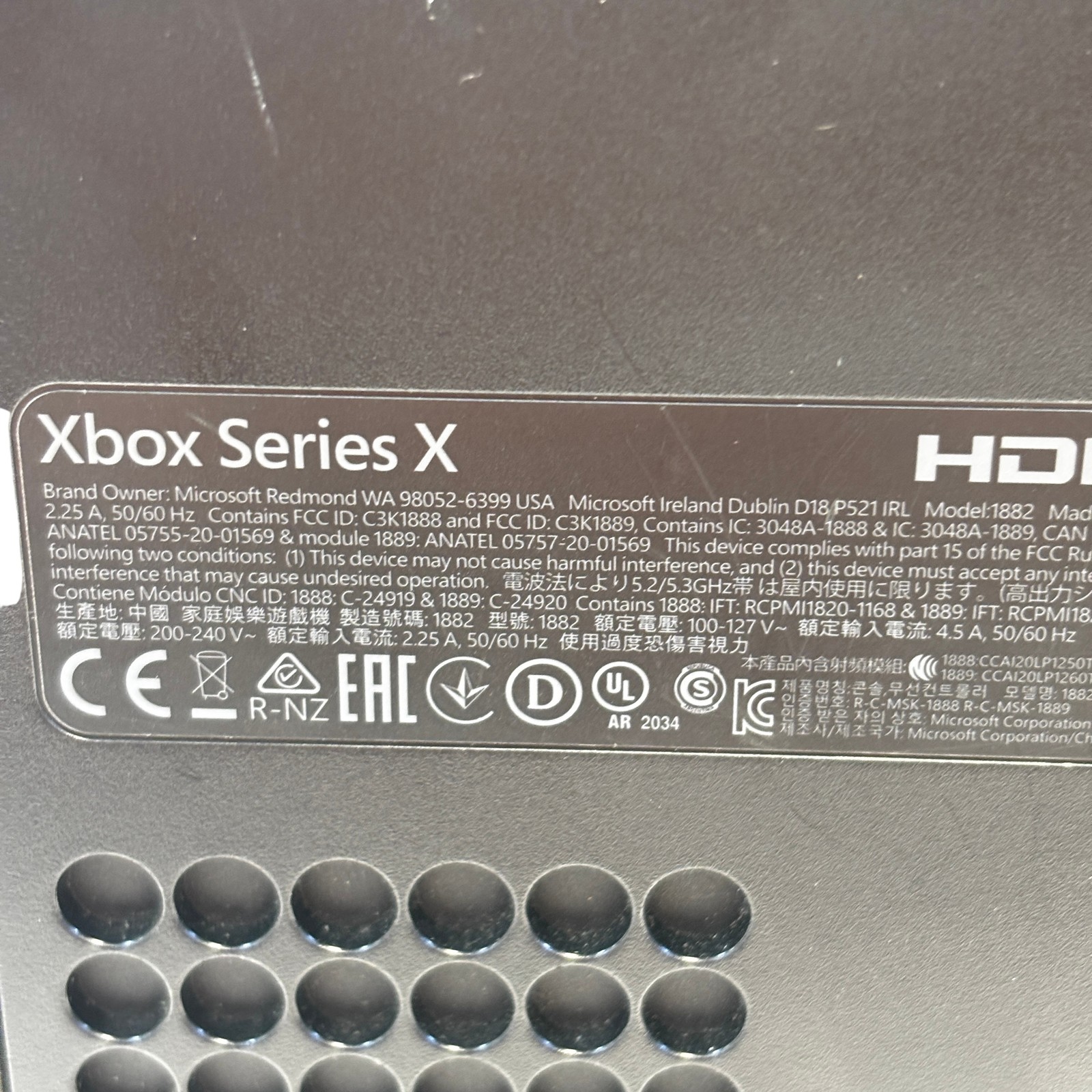 Microsoft Xbox Series X 1882 1TB SSD Video Game Console 0228