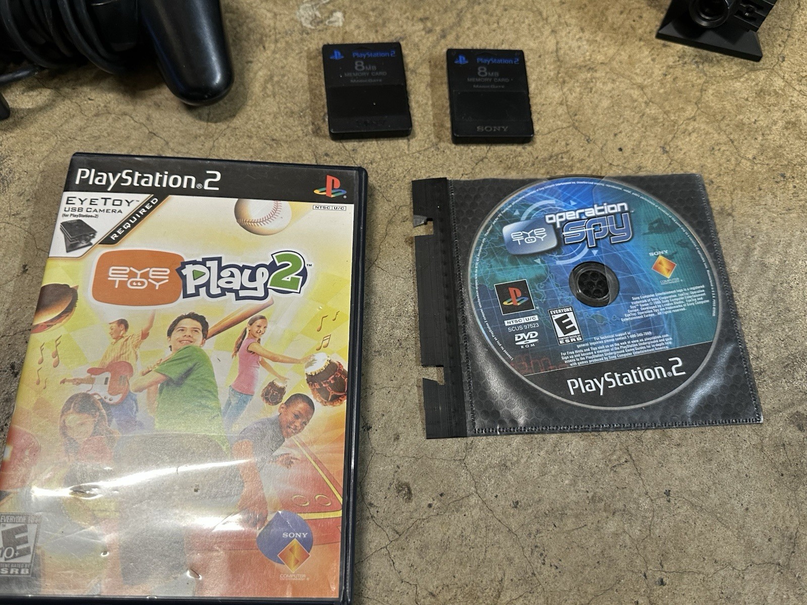 Sony PlayStation 2 Slim Console PS2 SCPH-75001 Bundle Eye Toy Camera Games