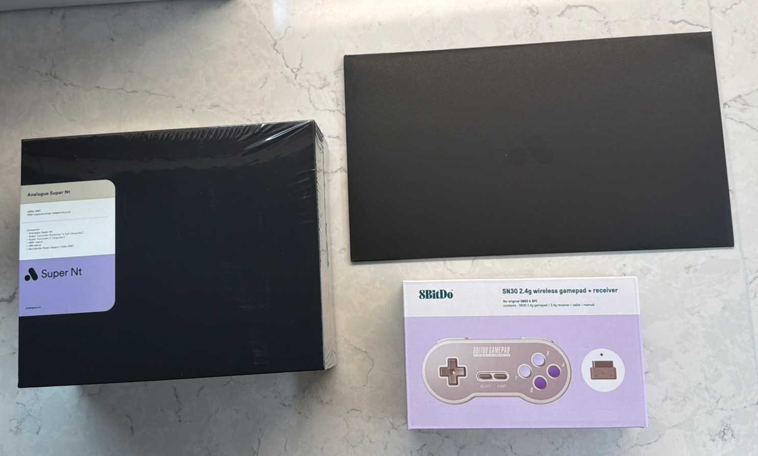 Analogue Super NT Classic Edition + 8Bitdo SN30 2.4ghz (Gray) BRAND NEW MINT