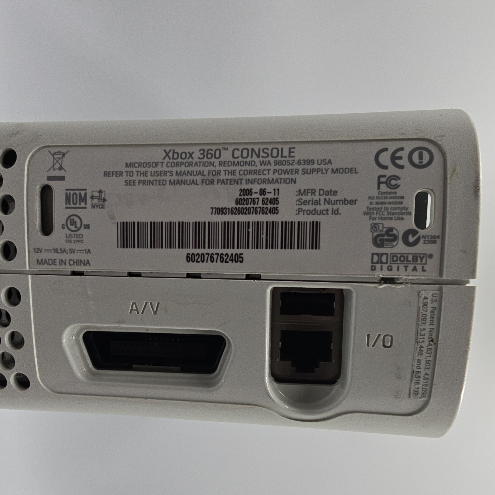 Microsoft Xbox 360 Console NXE White 512MB 1080p NTSC-U/C Dolby w/ AV Cables