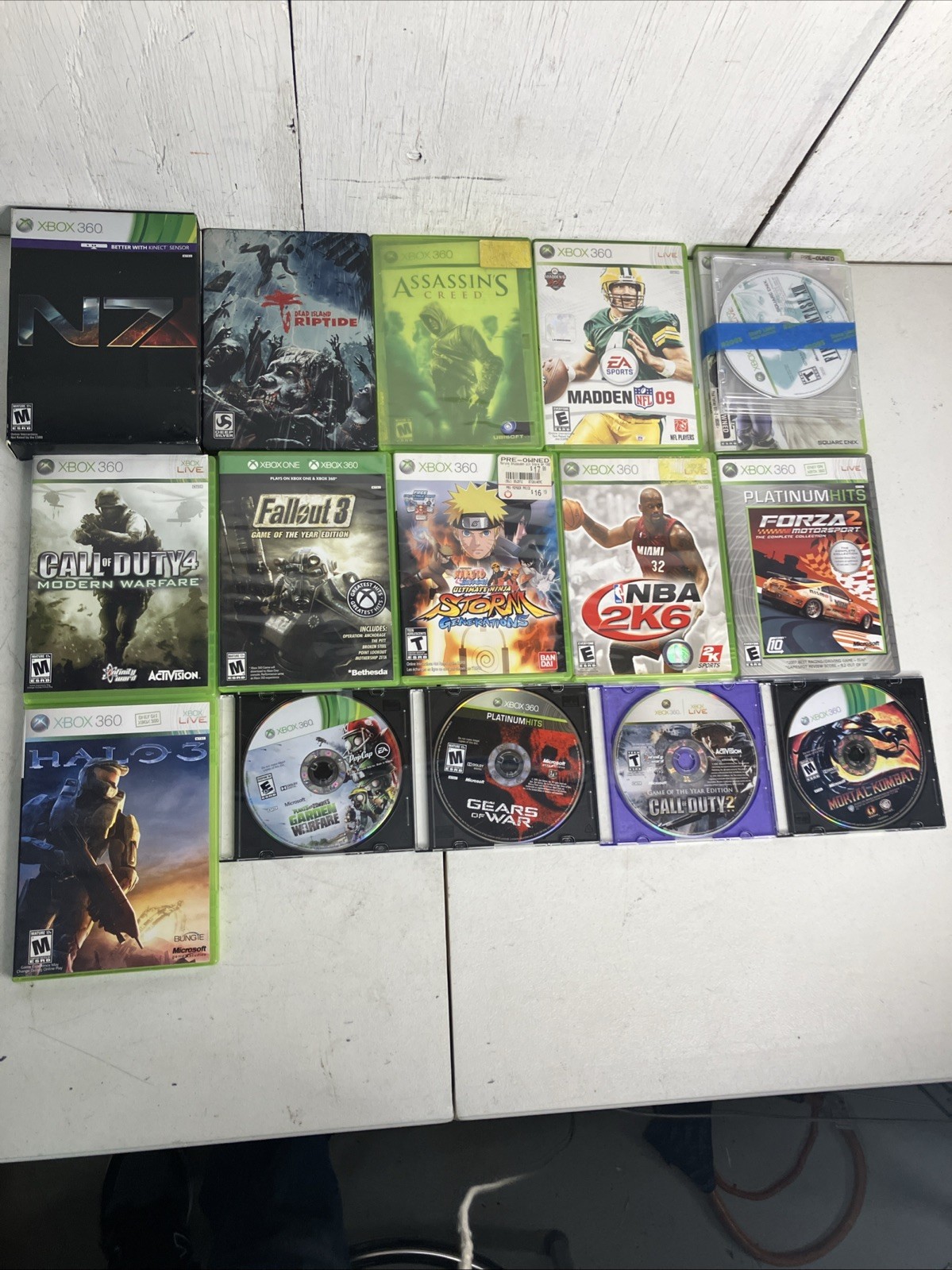 Xbox 360 S Slim Bundle 1439 Console 250GB 15 Games HALO NARUTO FALLOUT MASS EFF