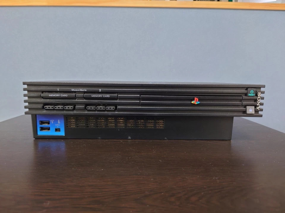 Playstation 2 W/Box 100% Original NTSC-J Japan + Controller SCPH-15000 w/ FF7