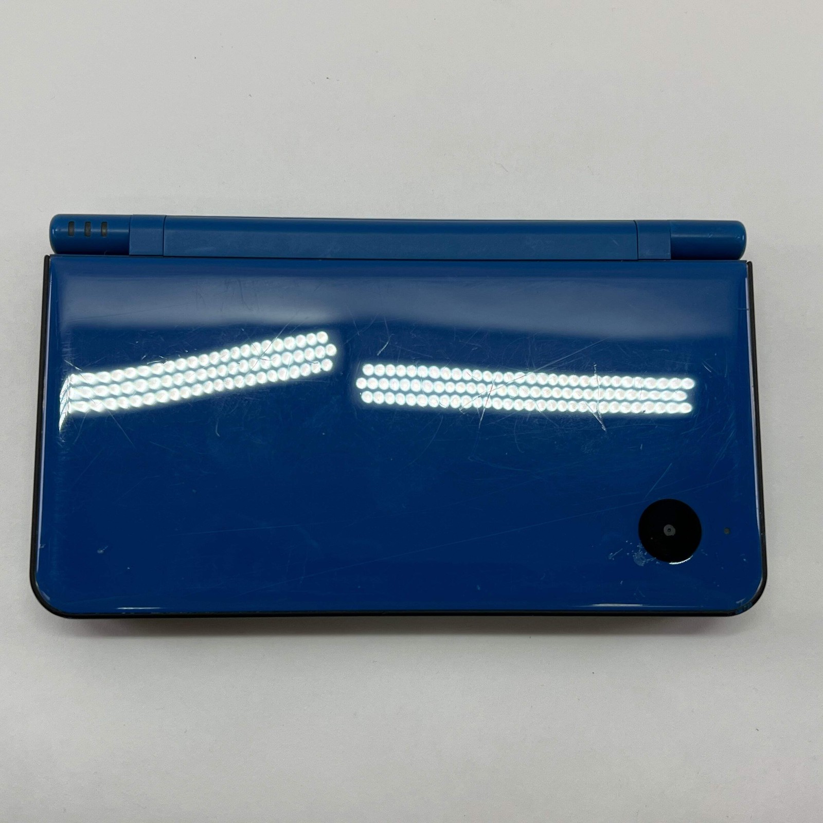 Nintendo DSi XL Handheld Game Console C/UTL-USZ-1 Blue/Black