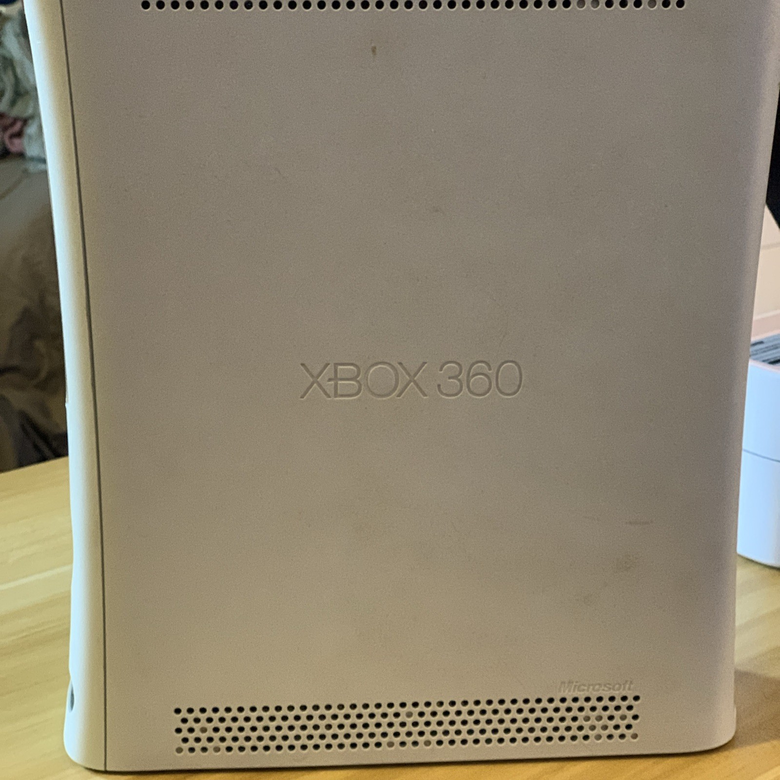 Microsoft Fat Xbox 360 Console Only For Parts Or Repair -(Turns On, No Red Ring)