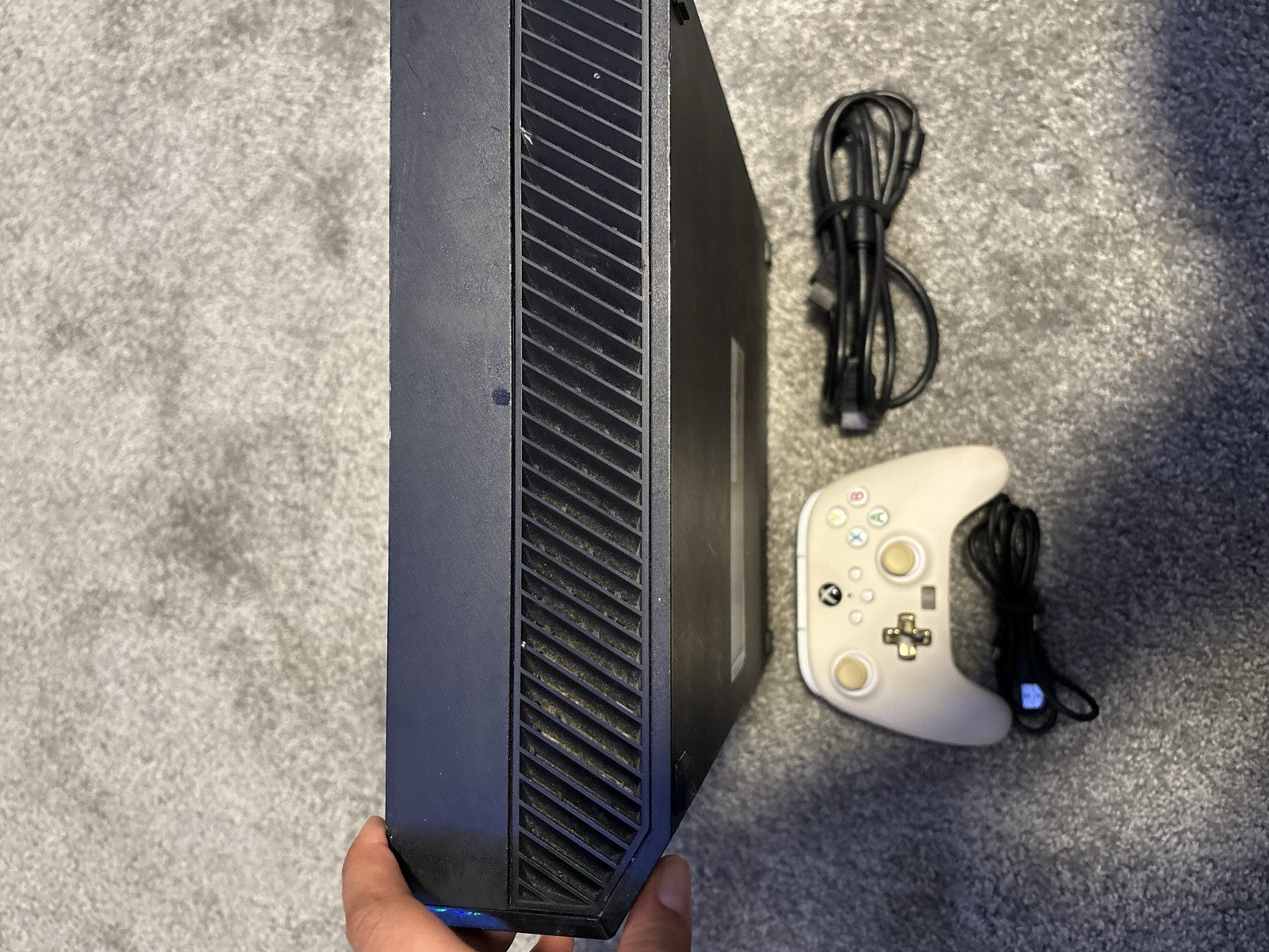 Microsoft Xbox One Day One Edition 500GB Black Console. NO POWER CORD