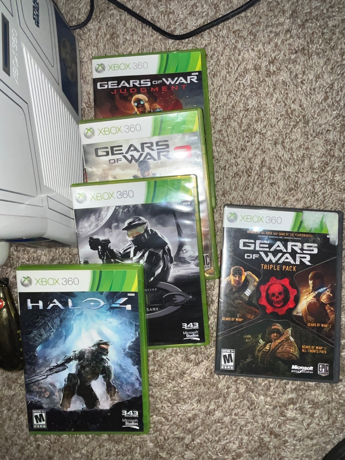 Microsoft Xbox 360 320GB Kinect Star Wars Limited Edition with 4 controllers